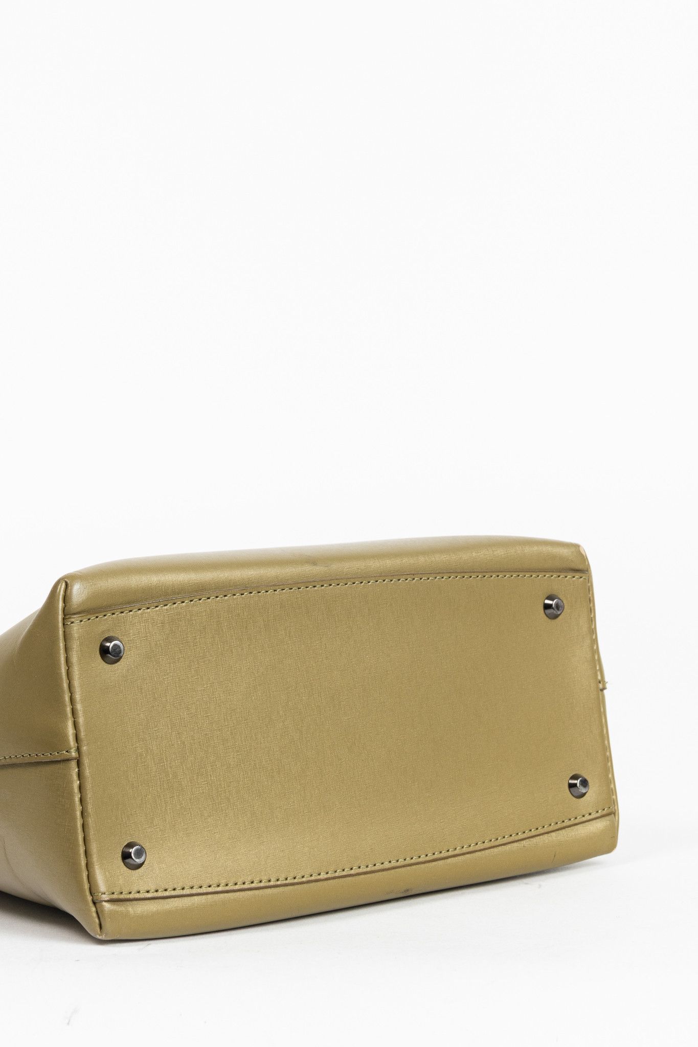 Givenchy Givenchy Vintage Gold Leather 4G-Logo Handbag Size ONE SIZE - 5 Thumbnail