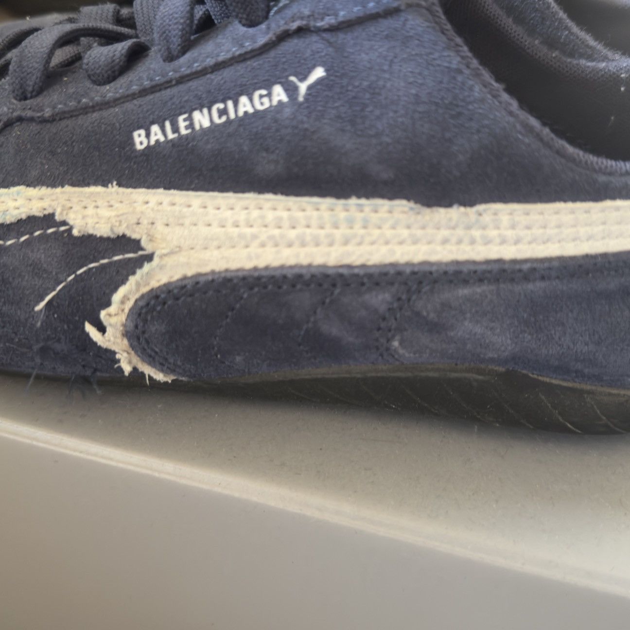 Balenciaga × Puma BALENCIAGA x SPEEDCAT SUEDE Size US 7 / EU 40 - 5 Thumbnail