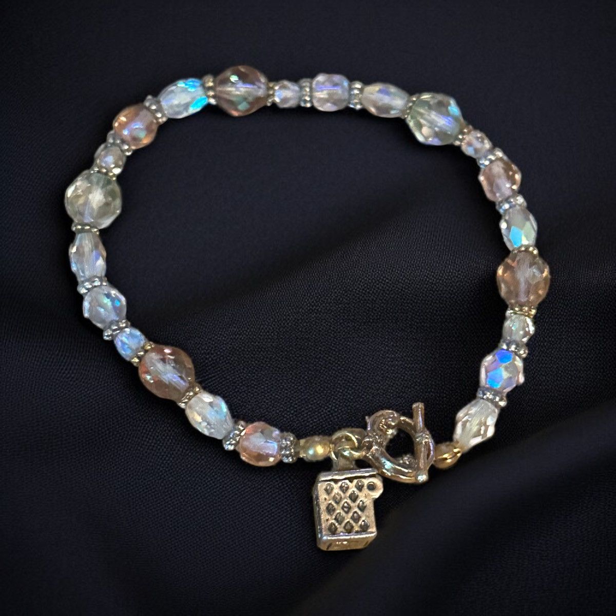 Other Multi color glass bead prayer box charm stretch bracelet Size ONE SIZE - 1 Thumbnail