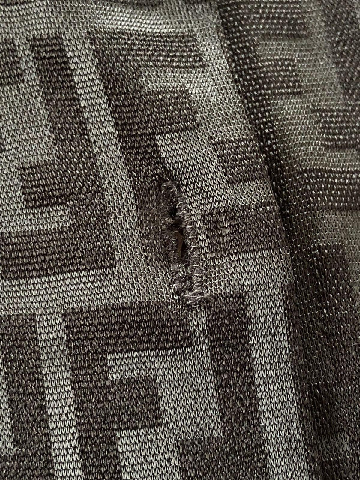 Fendi Vintage Fendi Zucca Button Up Blouse Size XS / US 0-2 / IT 36-38 - 18 Thumbnail