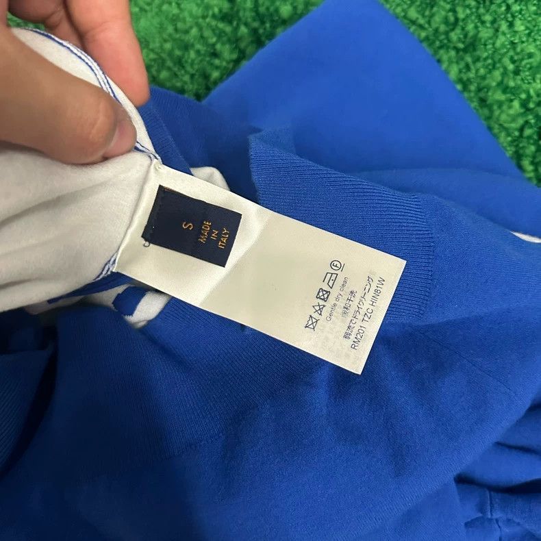 Louis Vuitton Louis Vuitton Louis Vuitton Blue and White Sweatshirt Size Size US S / EU 44-46 / 1 - 2 Thumbnail