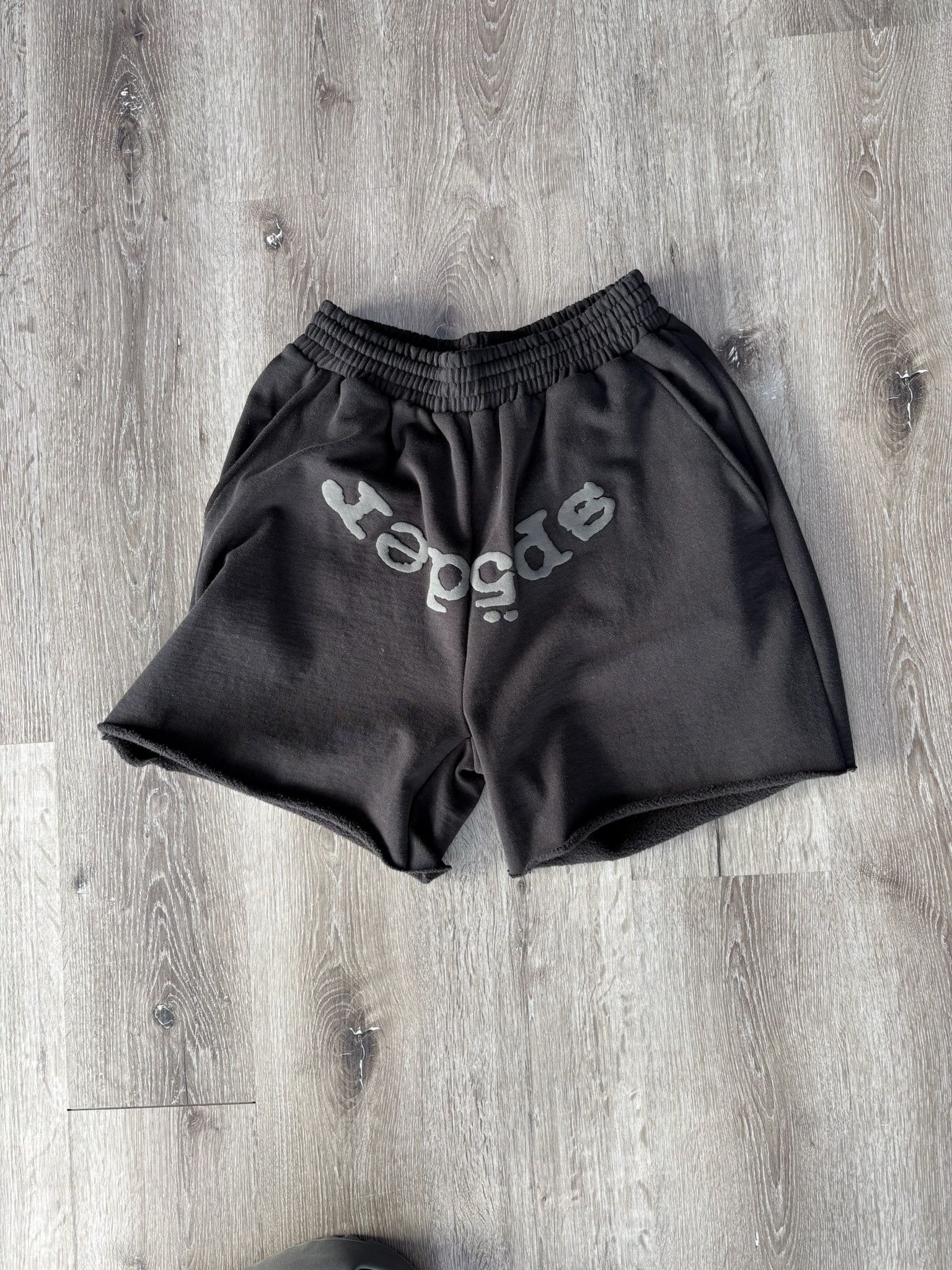 Sp5der Sp5der "OG Web" V2 Logo Sweat Short (Black) Size US 30 / EU 46 - 1 Thumbnail