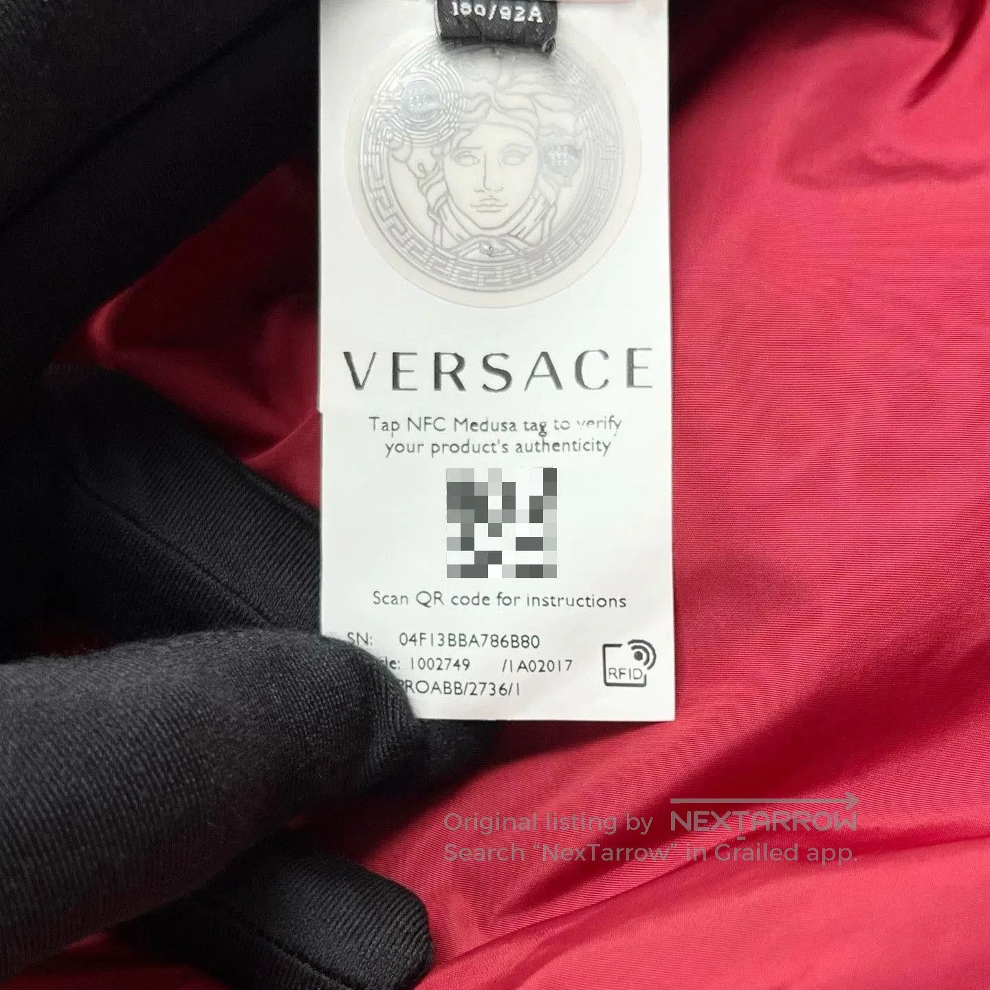 Versace Versace Greek Key Logo Detachable Sleeve Down Jacket. Size US M / EU 48-50 / 2 - 6 Thumbnail