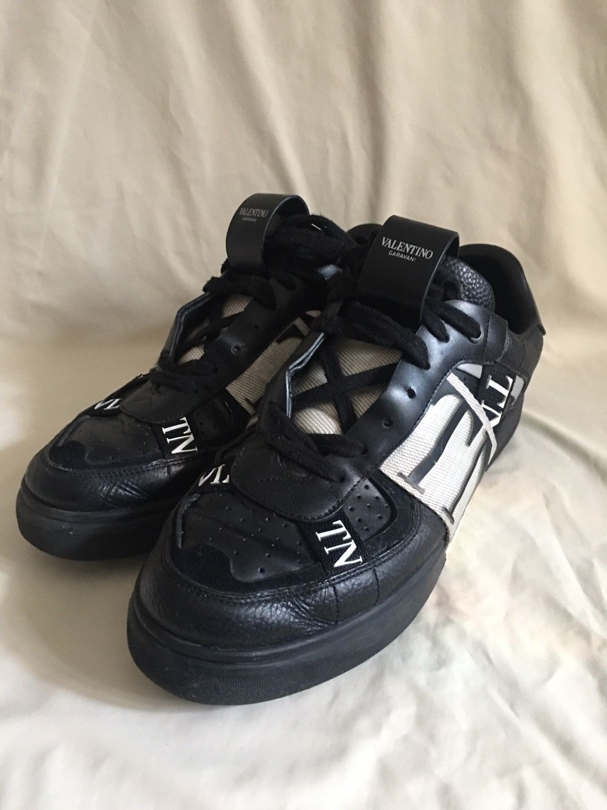 Designer × Valentino Valentino Garavani VL7N Black Leather Sneakers Size EU 41 Size US 8 / EU 41 - 4 Thumbnail