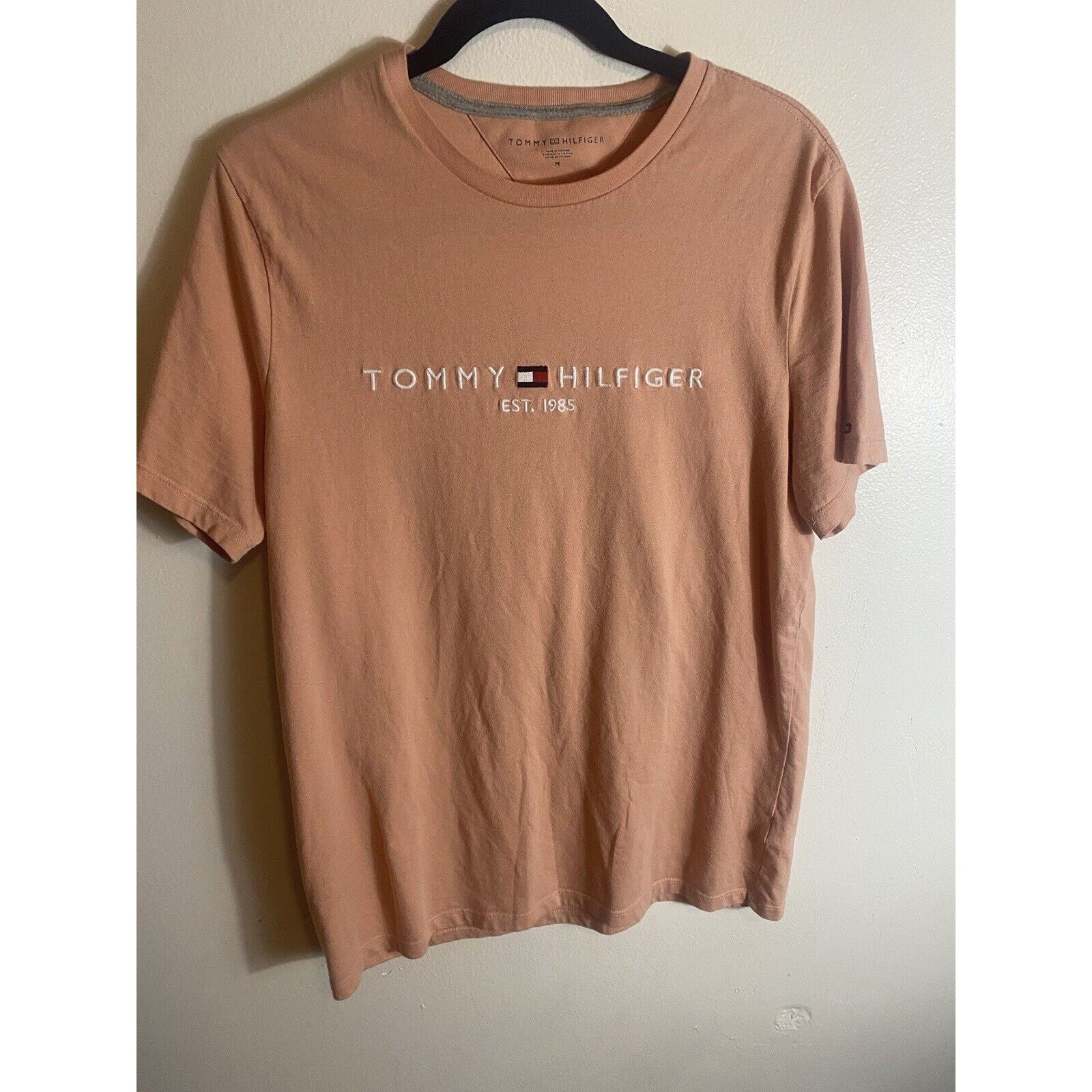 Tommy Hilfiger Tommy Hilfiger Men's Crew Neck Short Sleeve T-shirt Size M Size US M / EU 48-50 / 2 - 2 Thumbnail