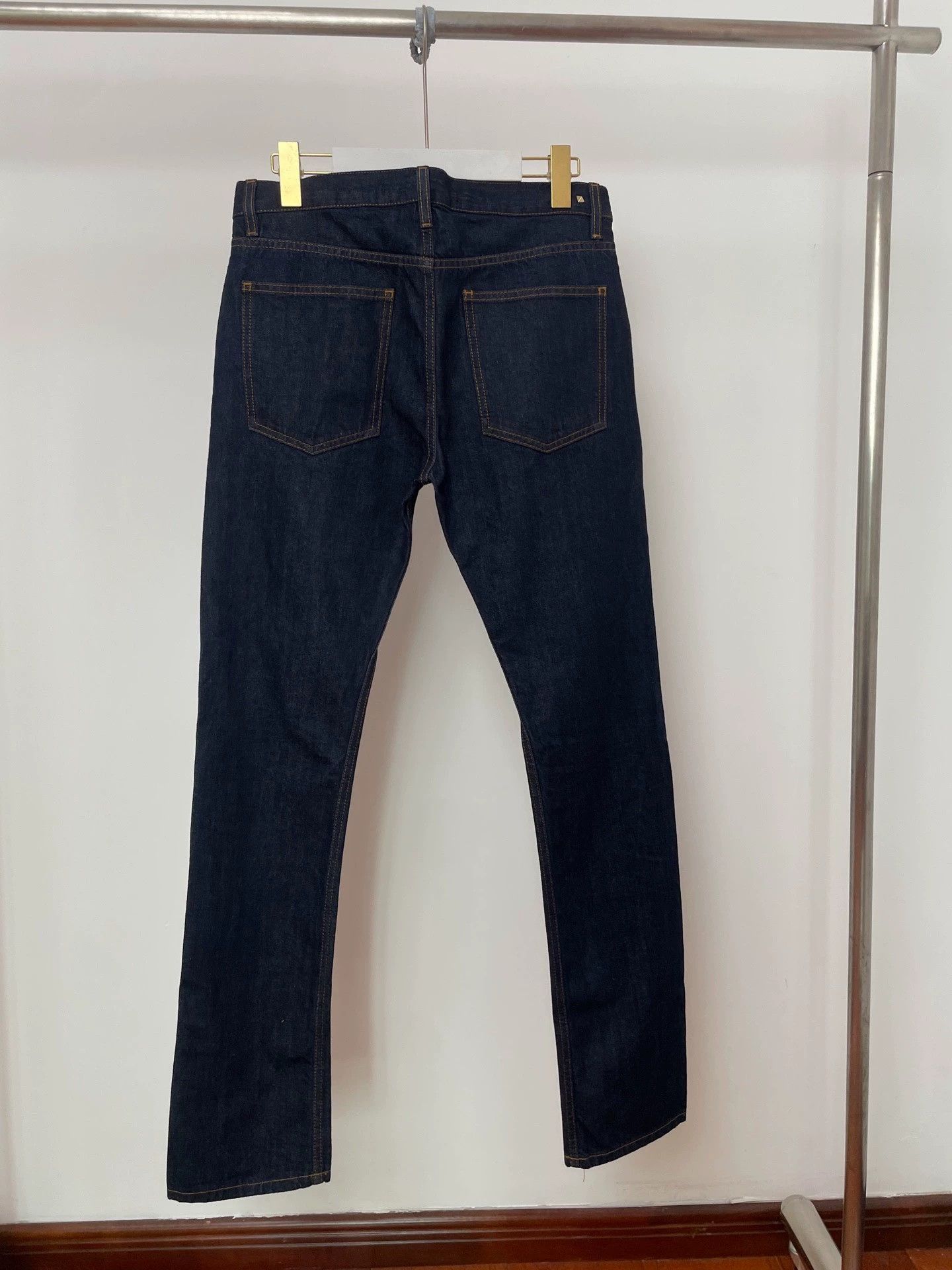 Valentino Valentino Straight Leg Jeans 30 (New, No Tags) Size US 30 / EU 46 - 2 Thumbnail