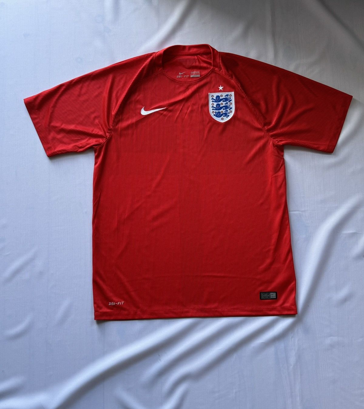 Nike × Vintage England 2014 2016 vintage shirt soccer jersey Size US L / EU 52-54 / 3 - 3 Thumbnail