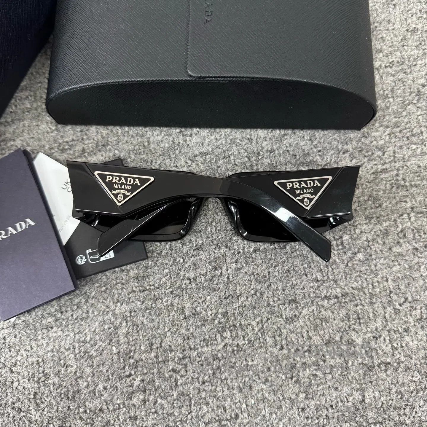 Prada Prada Black-framed triangular narrow-frame sunglasses| Size ONE SIZE - 2 Thumbnail