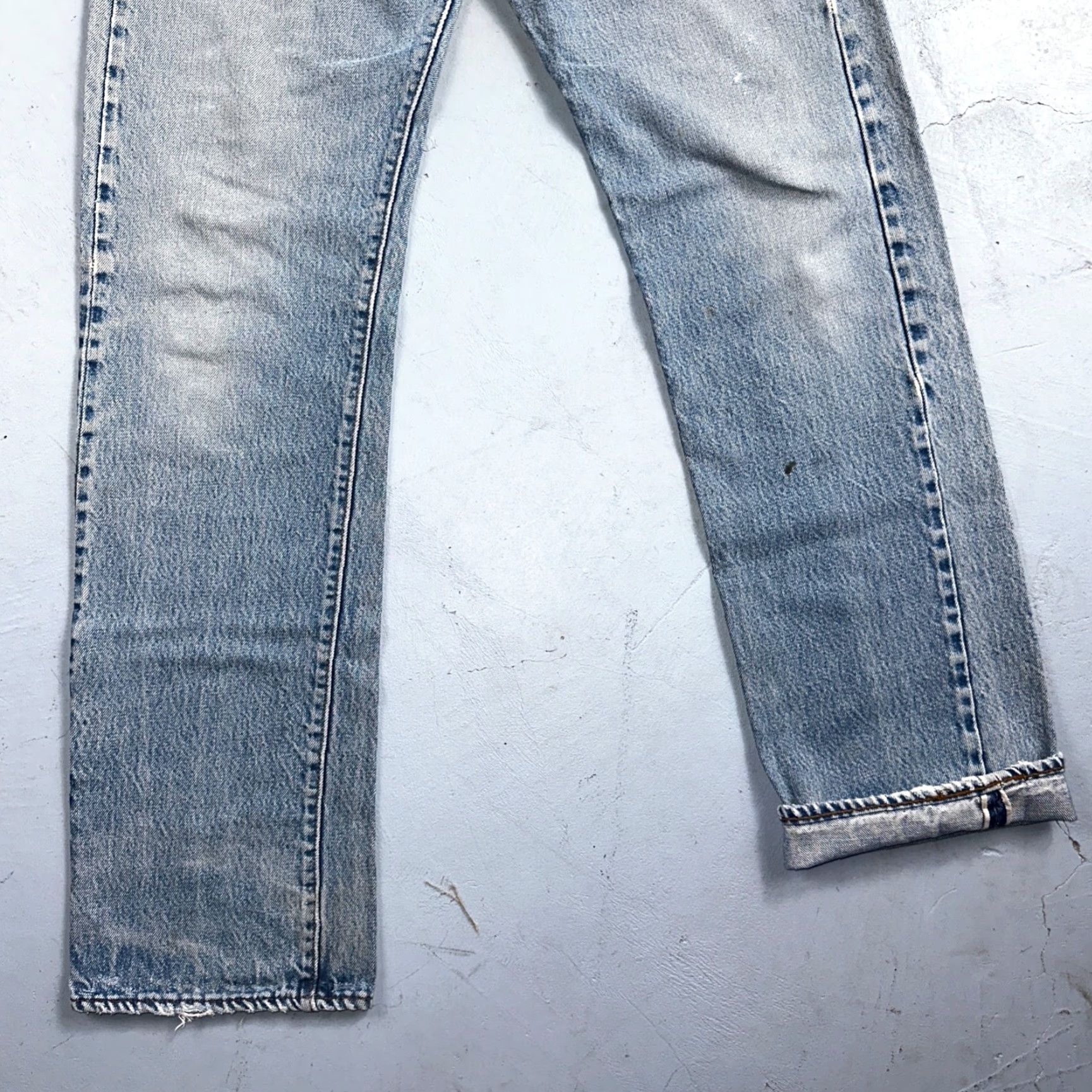 Levi's VINTAGE Levi's 501XX Jeans - 80s USA Selvedge Thrashed Distressed Light Blue Denim 30x33 Boys? Mens? Not sure. Size US 30 / EU 46 - 3 Thumbnail