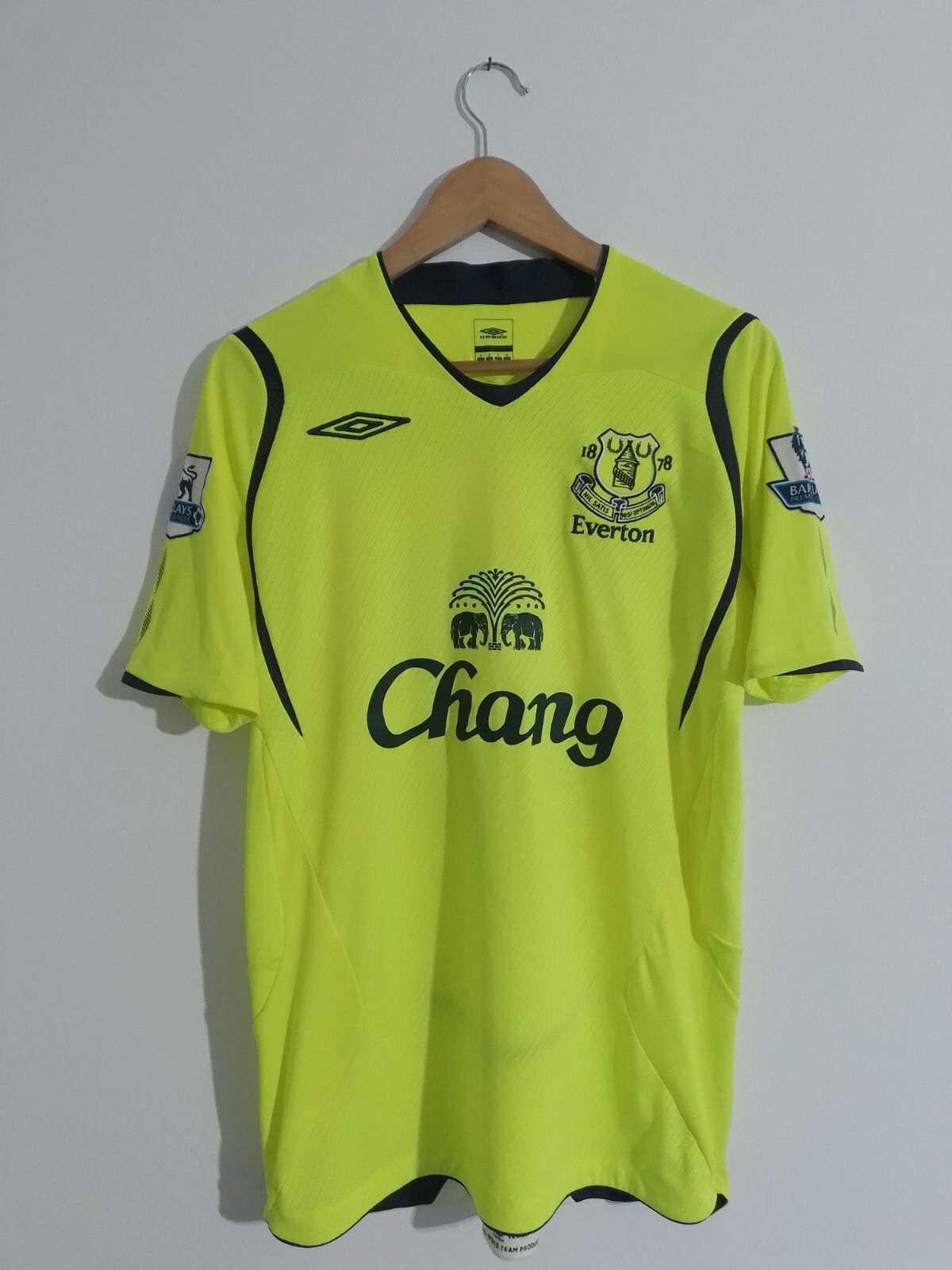 Umbro Everton 2008-2009 Third Kit #22 Yakubu Aiyegbeni Size US S / EU 44-46 / 1 - 1 Thumbnail