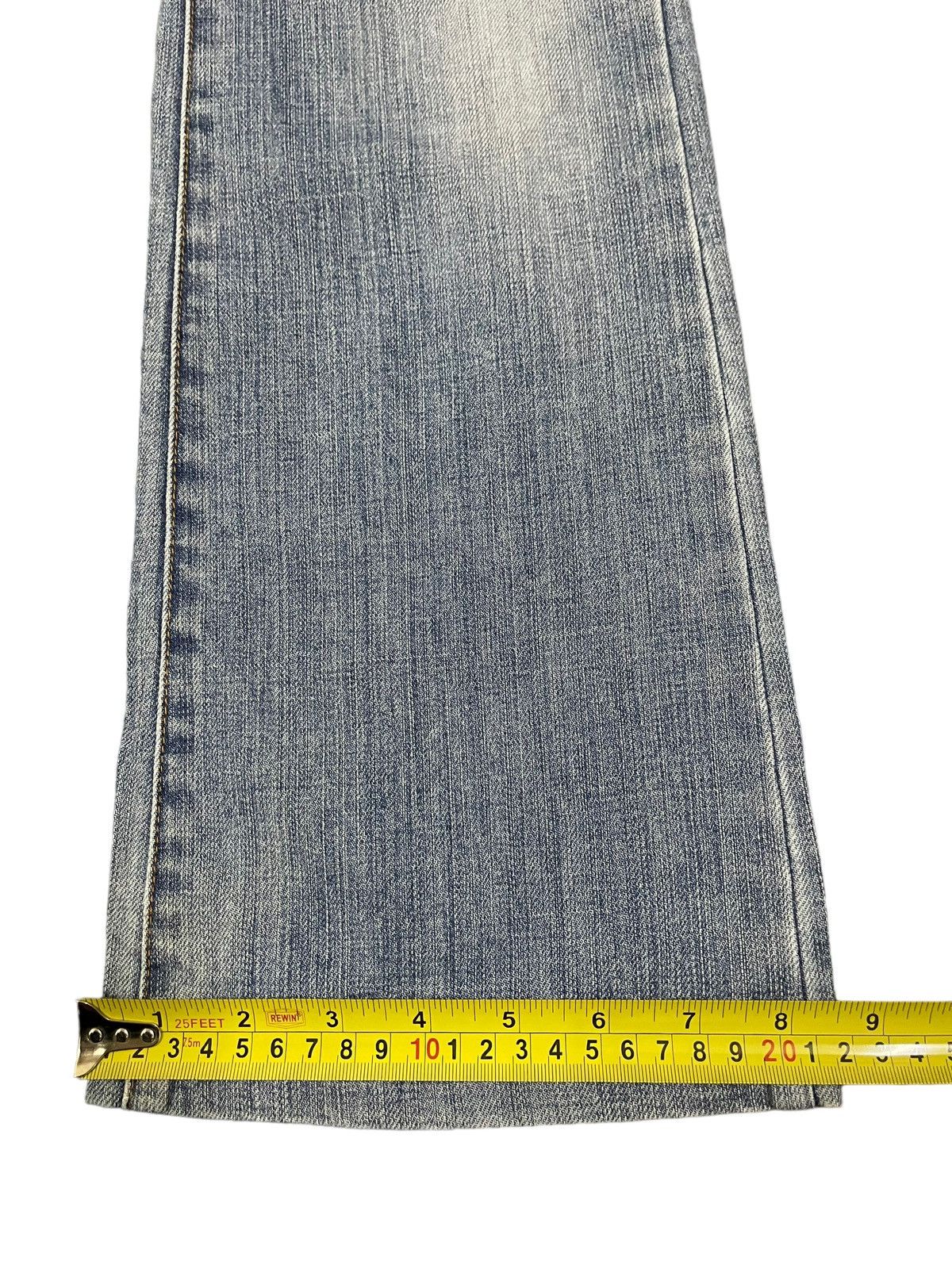 Uniqlo Vintage Japanese Uniqlo Blue Wash Style Flare Jeans Size 27" / US 4 / IT 40 - 14 Thumbnail