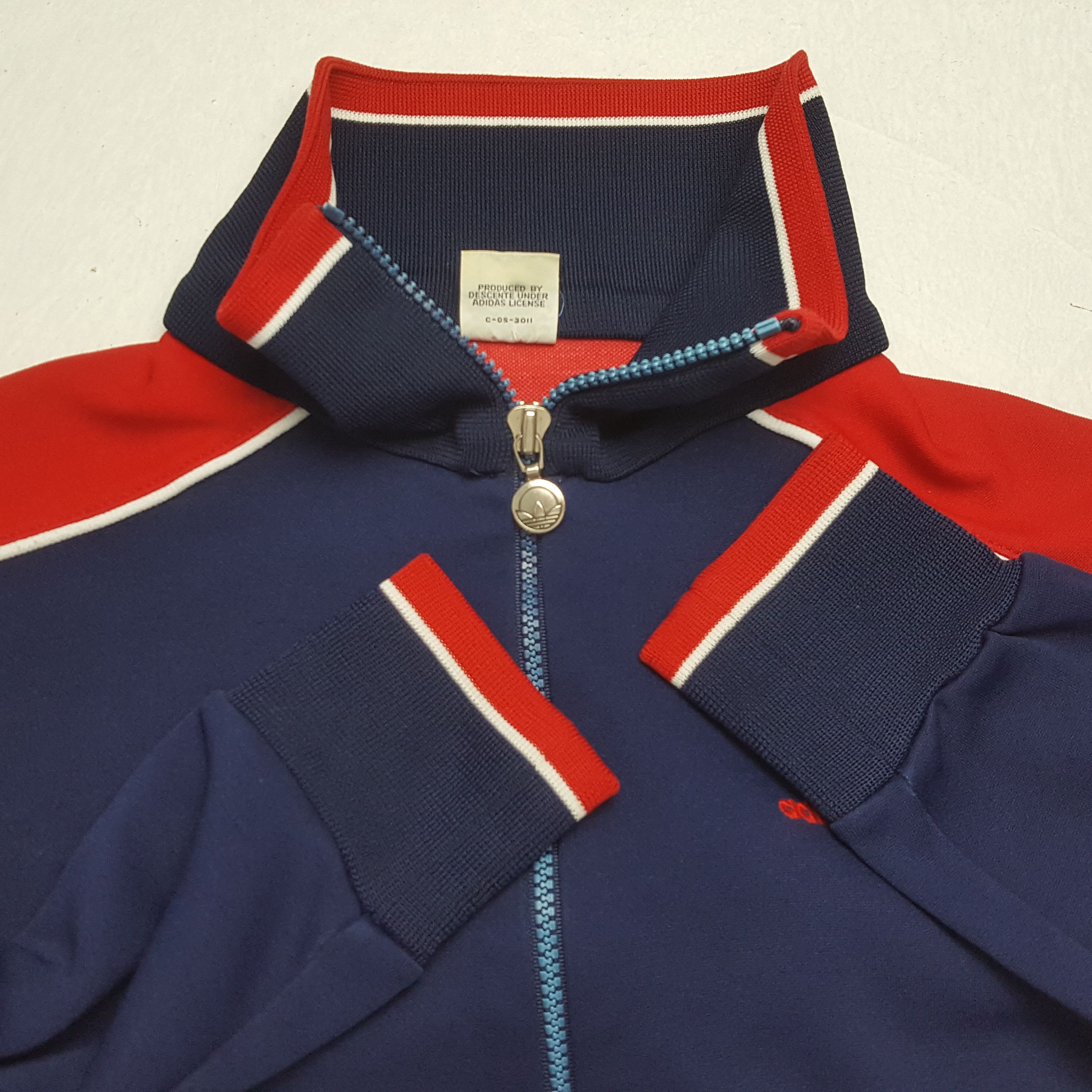 Adidas × Vintage Vintage ADIDAS Sportswear Style Sweater c271n19 Size US S / EU 44-46 / 1 - 7 Thumbnail