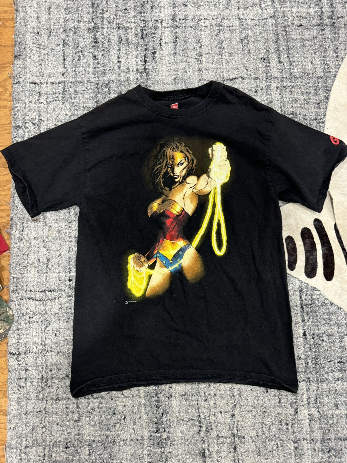 Vintage Wonder Woman Graphic Tee Size US M / EU 48-50 / 2 - 1 Thumbnail