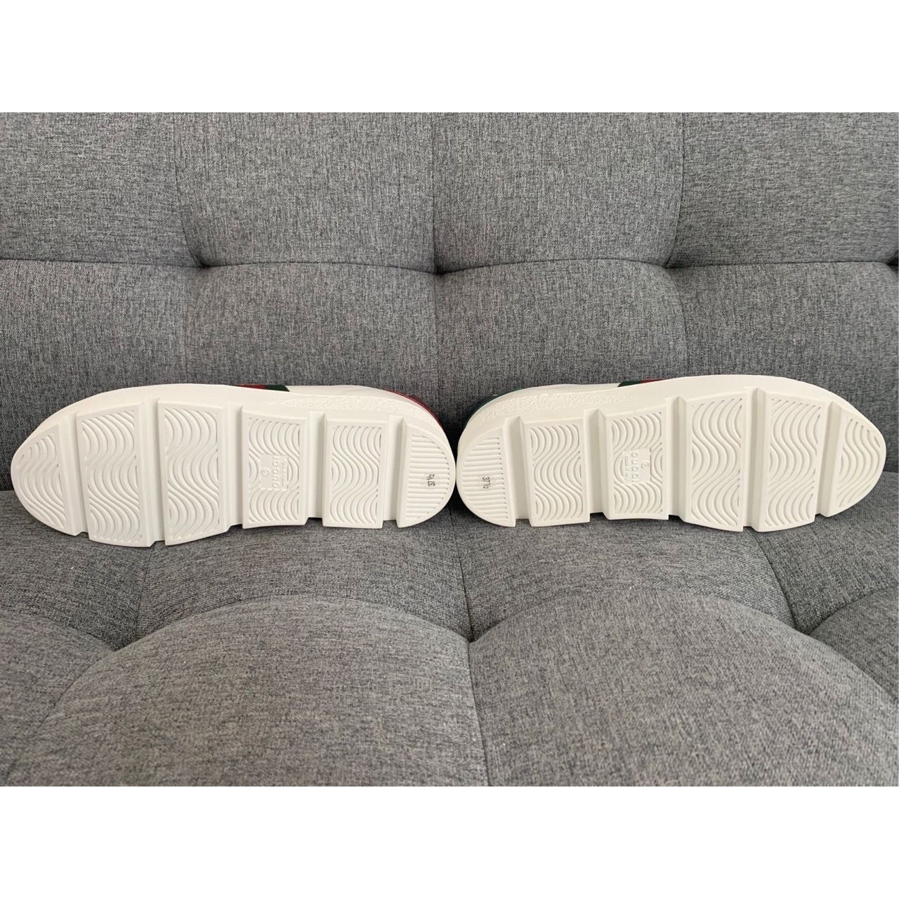Gucci Gucci Ace Embroidered White Sneakers W/ Platform Sole Red & Size US 7 / IT 37 - 8 Thumbnail