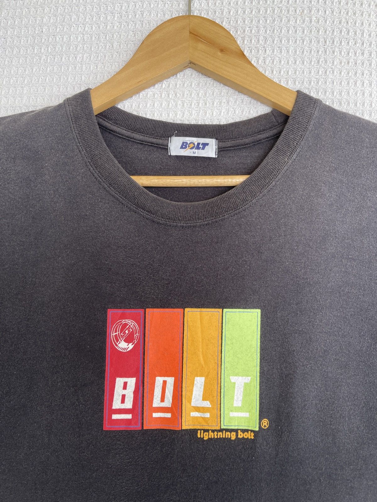Lightning Bolt Last Drop🔥Sun Faded 🔥Vtg90s Lightning Bolt Surf Brand Tee Size US M / EU 48-50 / 2 - 7 Thumbnail