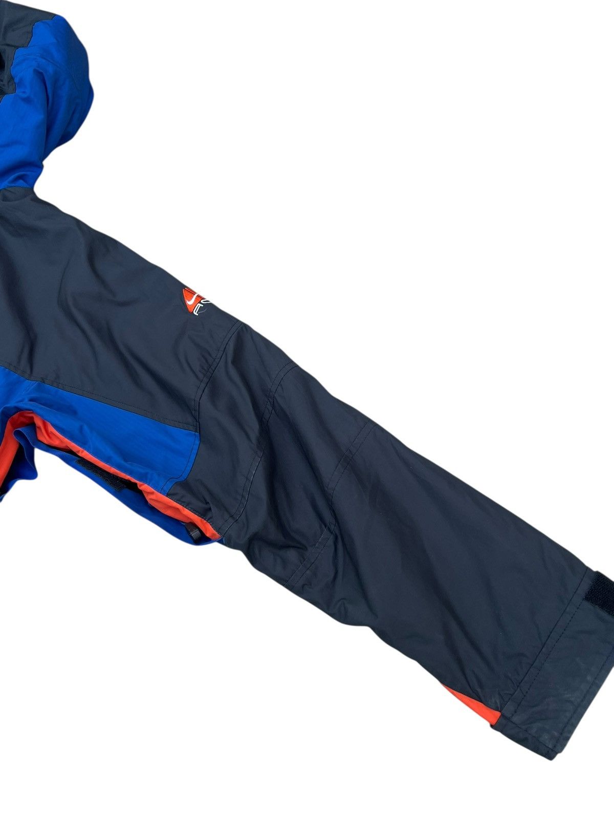 Nike ACG Vintage Nike Acg Center Swoosh Pull Over Ski Jacket Size US M / EU 48-50 / 2 - 23 Thumbnail