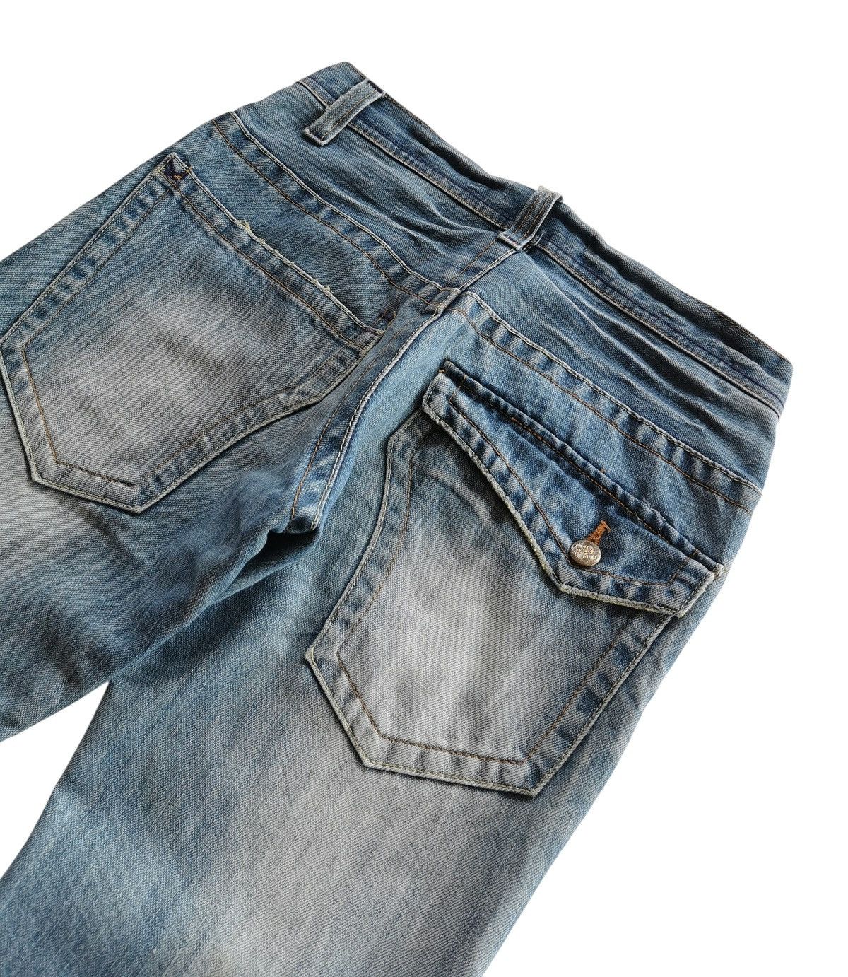 Jean Root Three Flared Distressed Whiskering Clawmark Jeans Size US 28 / EU 44 - 6 Thumbnail