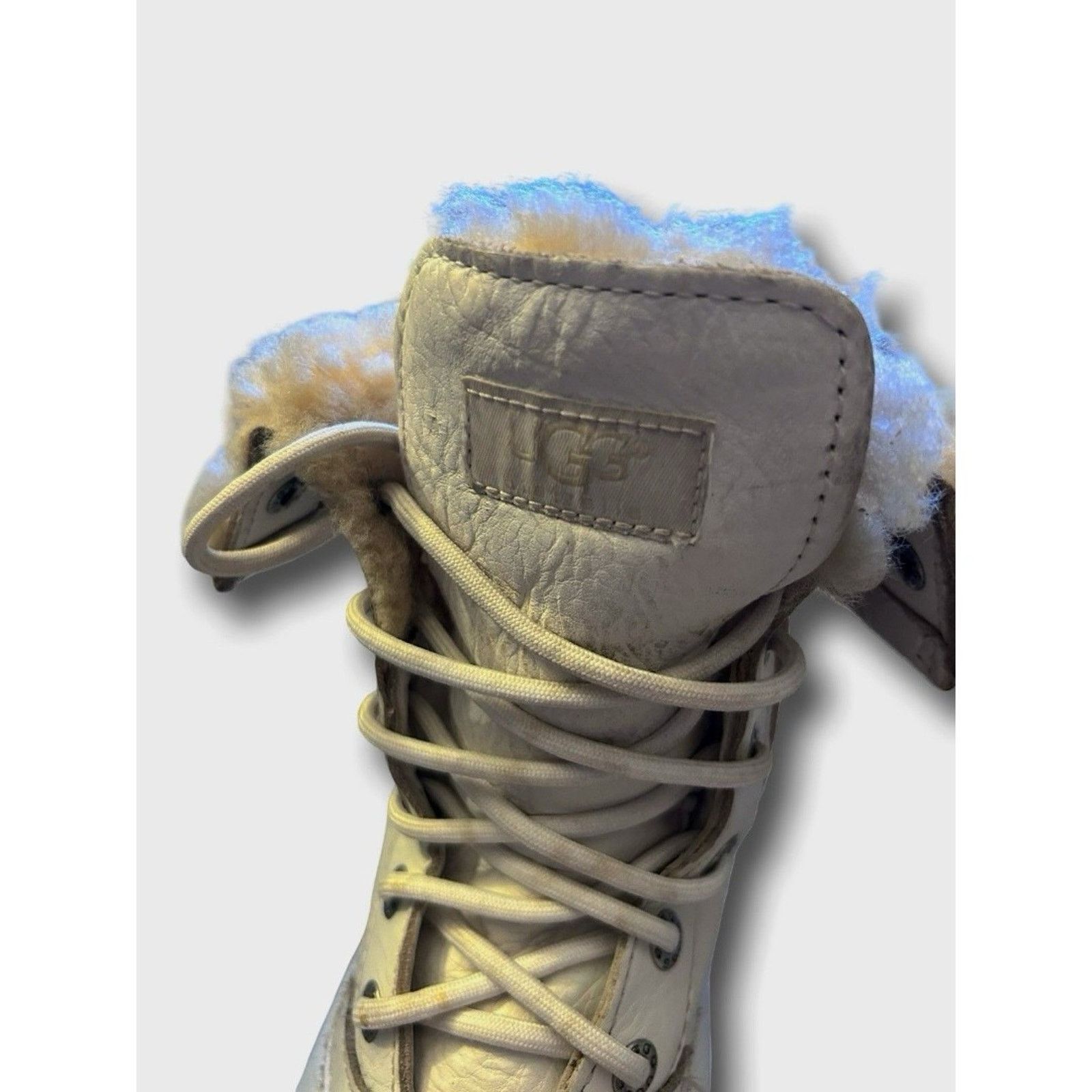 Ugg UGG Women's White Waterproof Shearling Lace-Up Snow Boots Size US 6 / IT 36 - 4 Thumbnail