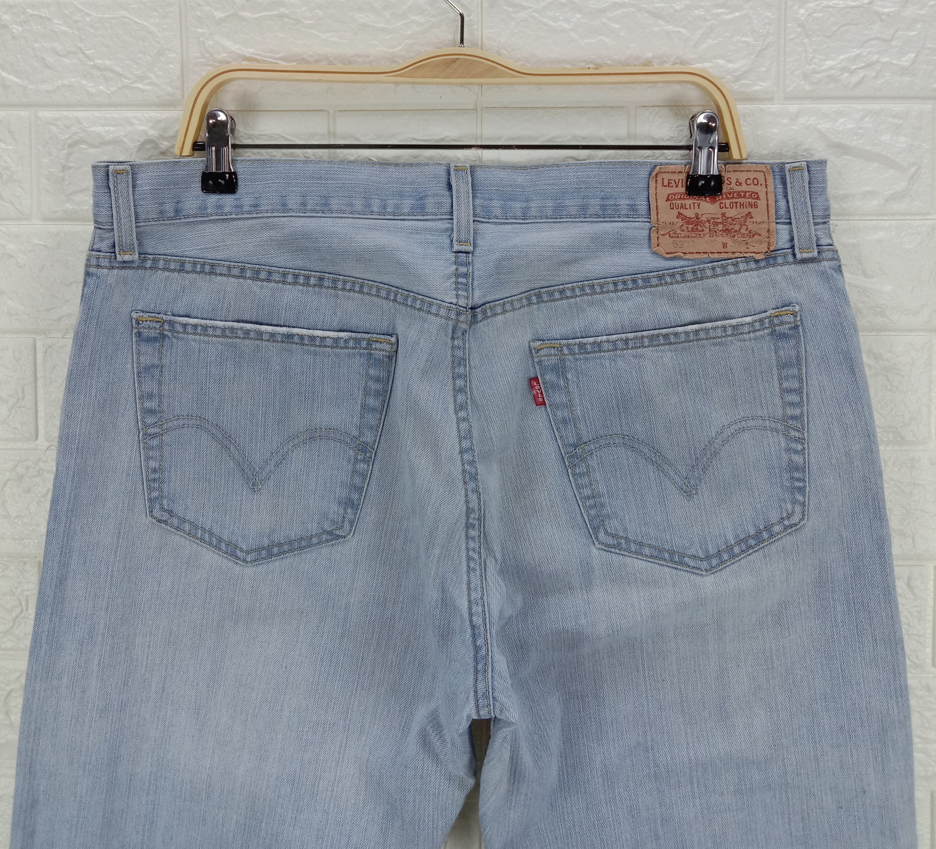 Levi's Vintage Levi's 527 Flare Jeans Light Wash Denim Size US 36 / EU 52 - 6 Thumbnail