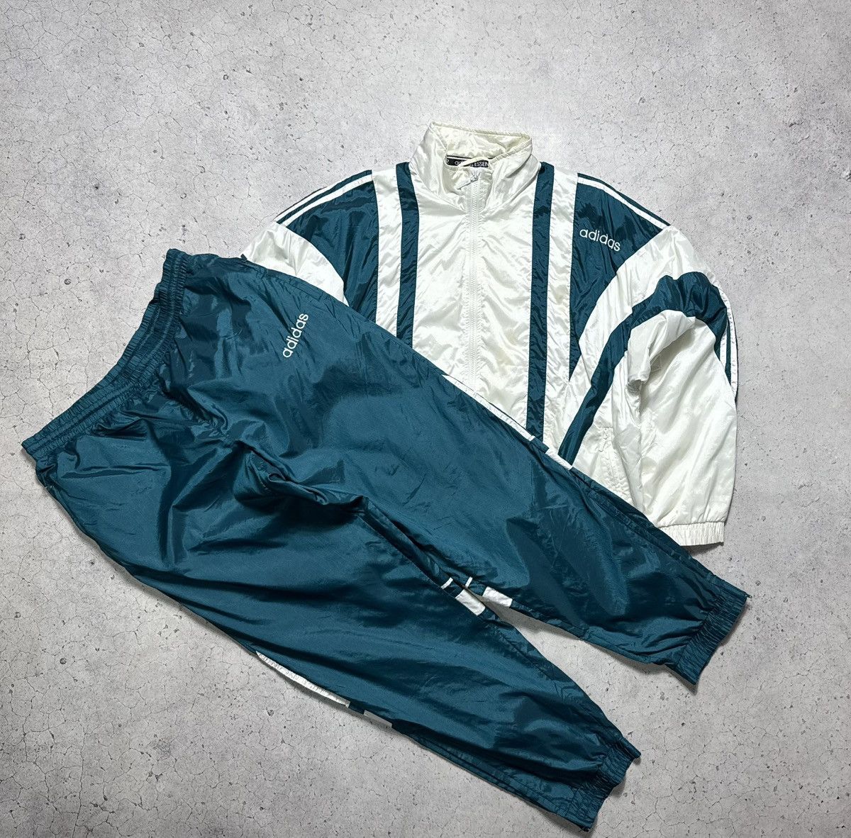 Adidas Adidas Vintage 90’s Nylon Track Suit Jacket & Pants Size US M / EU 48-50 / 2 - 1 Thumbnail
