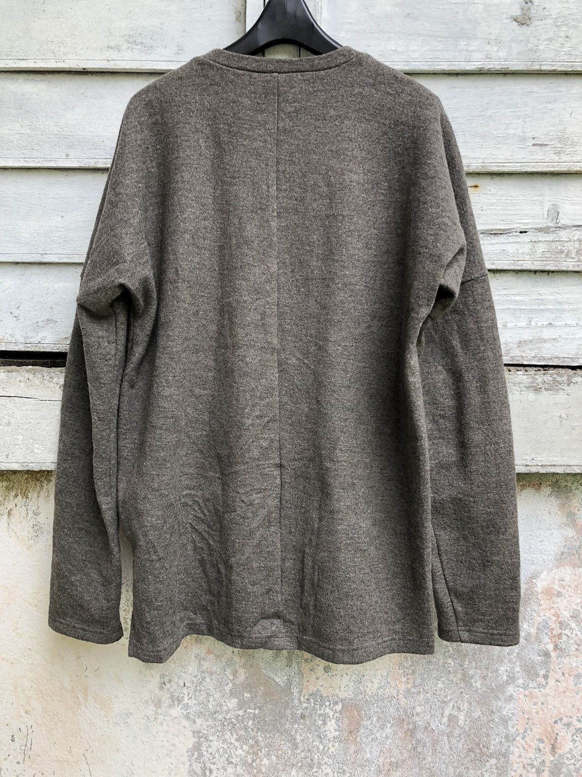Attachment × Japanese Brand × Kazuyuki Kumagai Attachment Attachment Over Shoulder 100% Wool Sweater Size US L / EU 52-54 / 3 - 4 Thumbnail