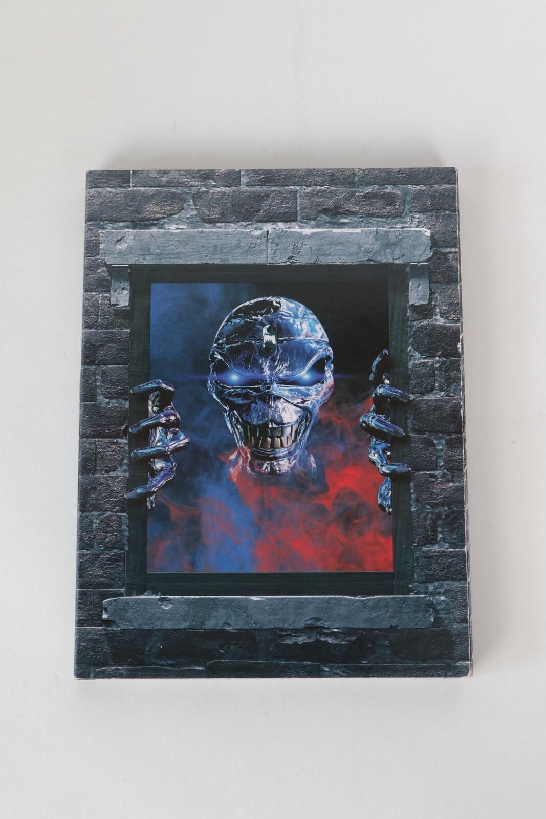 Other 03' Columbia Records Iron Maiden Visions Of The Beast DVD Size ONE SIZE - 1 Thumbnail