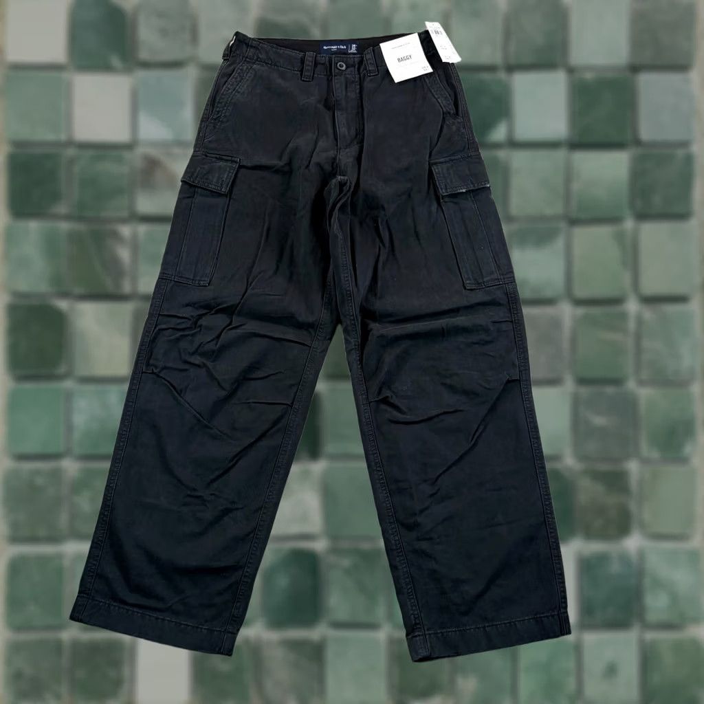 Abercrombie & Fitch Abercrombie & Fitch Cargo Pants Black Men 30x31 Baggy Relaxed Cotton Flat Front 31in Inseam Retro Grunge Style Size US 30 / EU 46 - 1 Thumbnail
