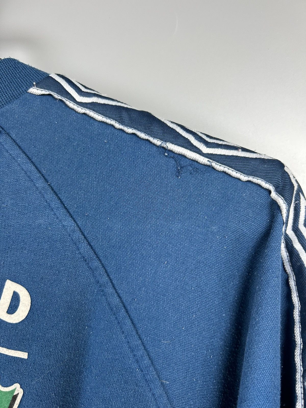 Vintage Vintage 90s England Training Sweatshirt 1998 Size US L / EU 52-54 / 3 - 16 Thumbnail
