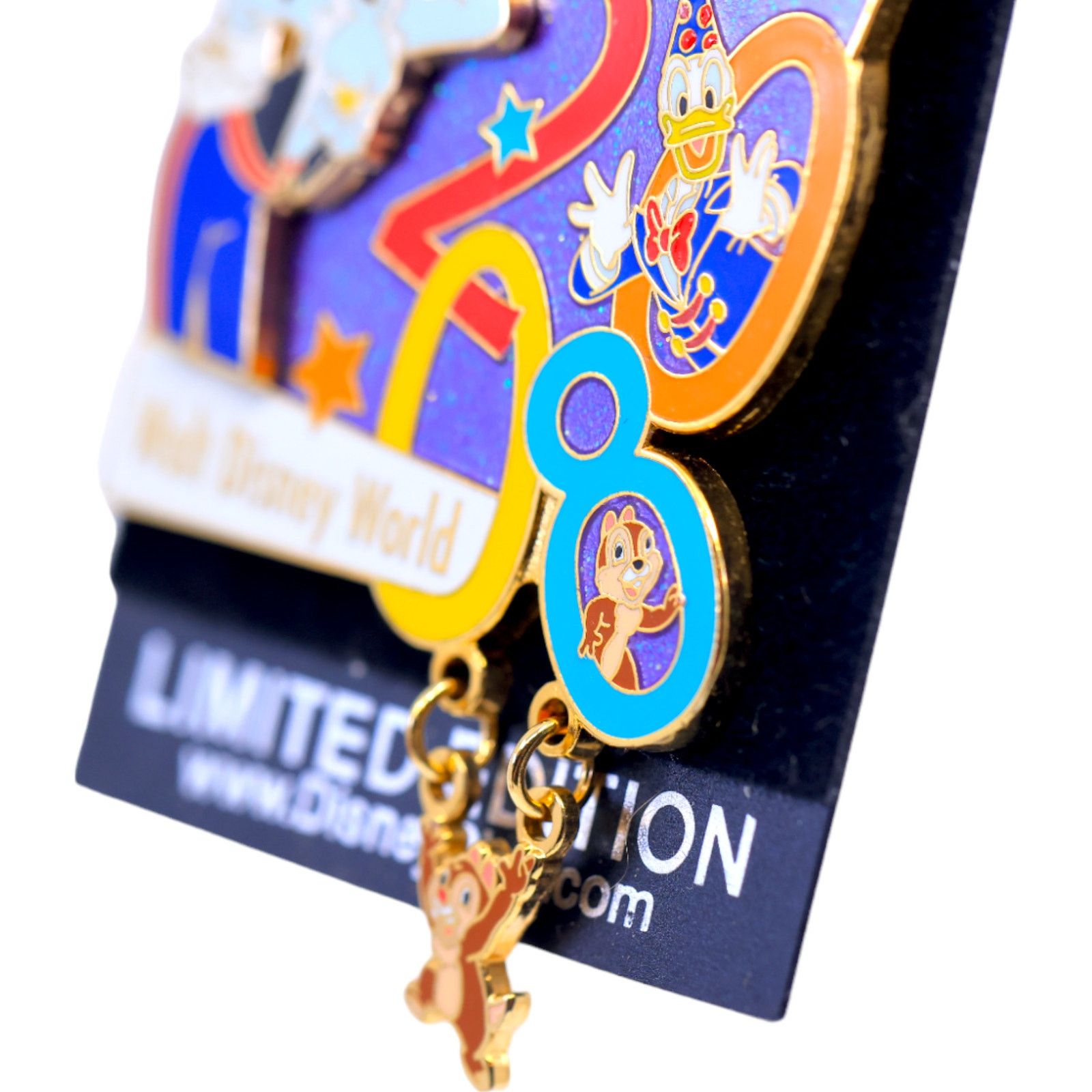 Disney Disney New Years Day 2008 Goofy, Donald, Chip & Dale Pin Size ONE SIZE - 6 Thumbnail