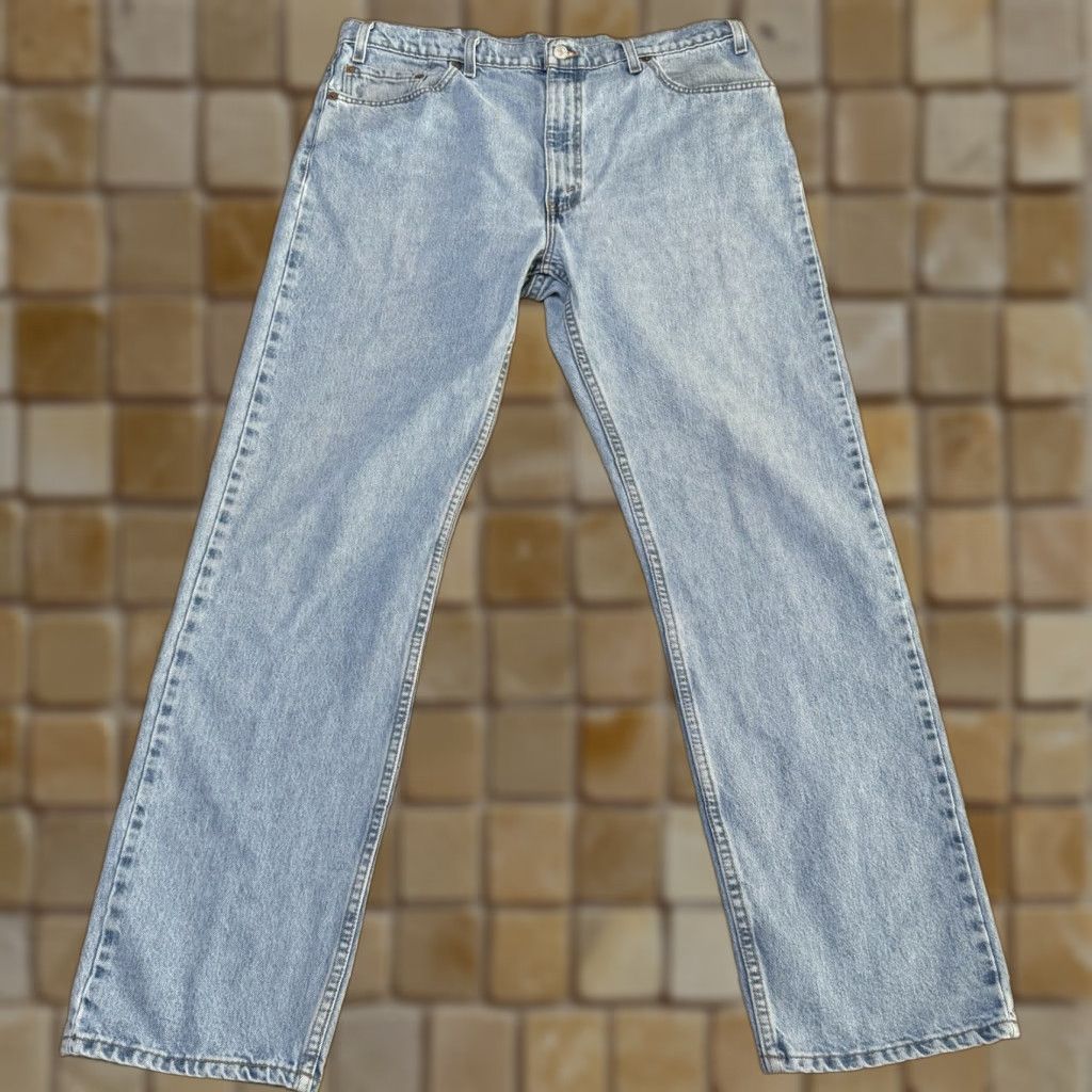Levi's VINTAGE Levi's 505 Jeans Mens 40x34 Denim Straight Leg Regular Fit Blue 1980s Size US 40 / EU 56 - 1 Thumbnail