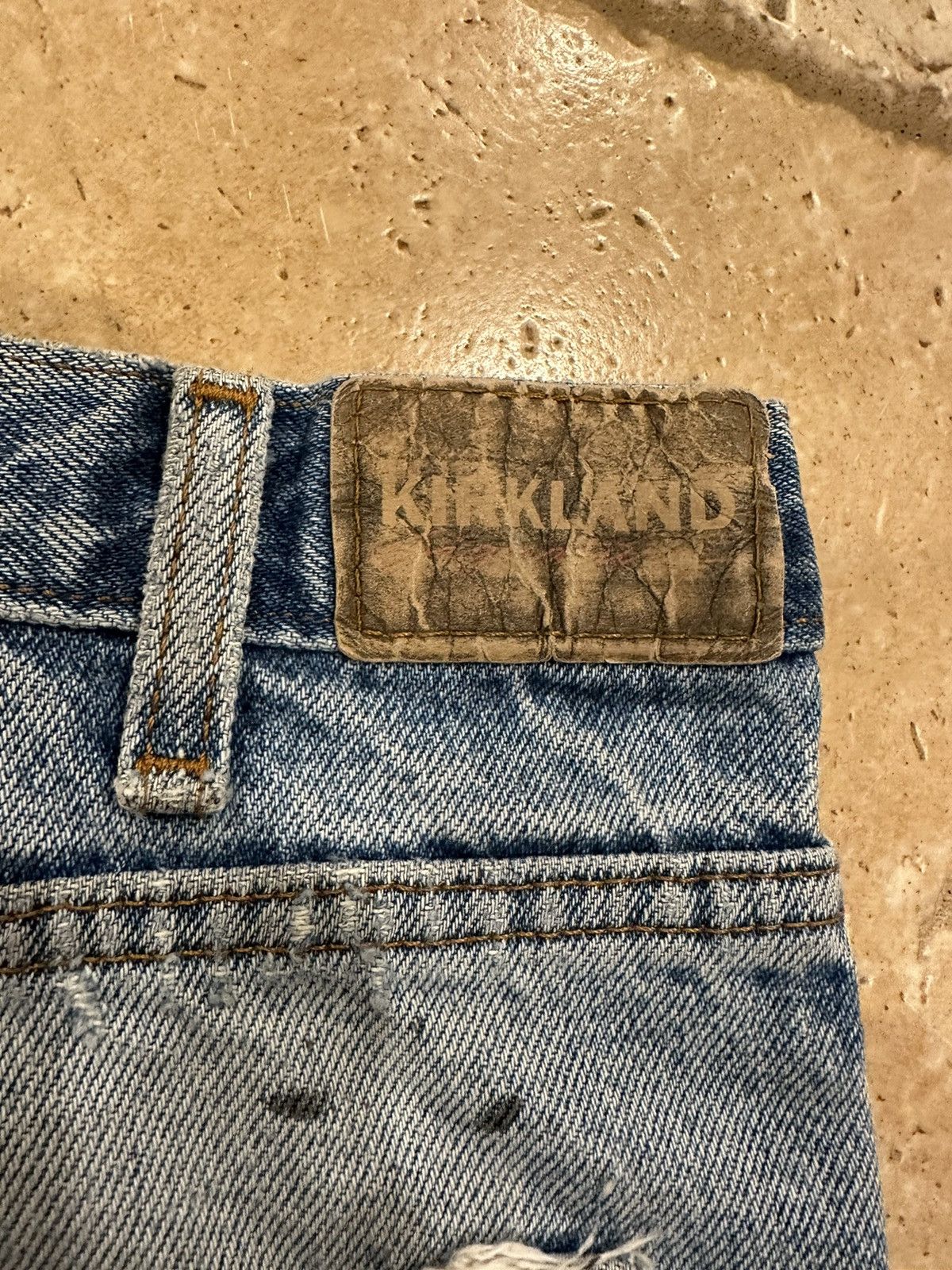Kirkland Signature × Vintage Vintage Kirkland Distressed Blowout Painter Blue Denim Jeans Size US 36 / EU 52 - 14 Thumbnail
