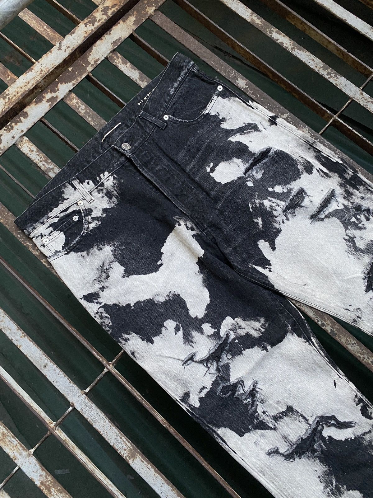 Saint Laurent Paris Saint Laurent Paris - Hedi Slimane - D13 Surf Sound Bleached Size US 36 / EU 52 - 2 Thumbnail