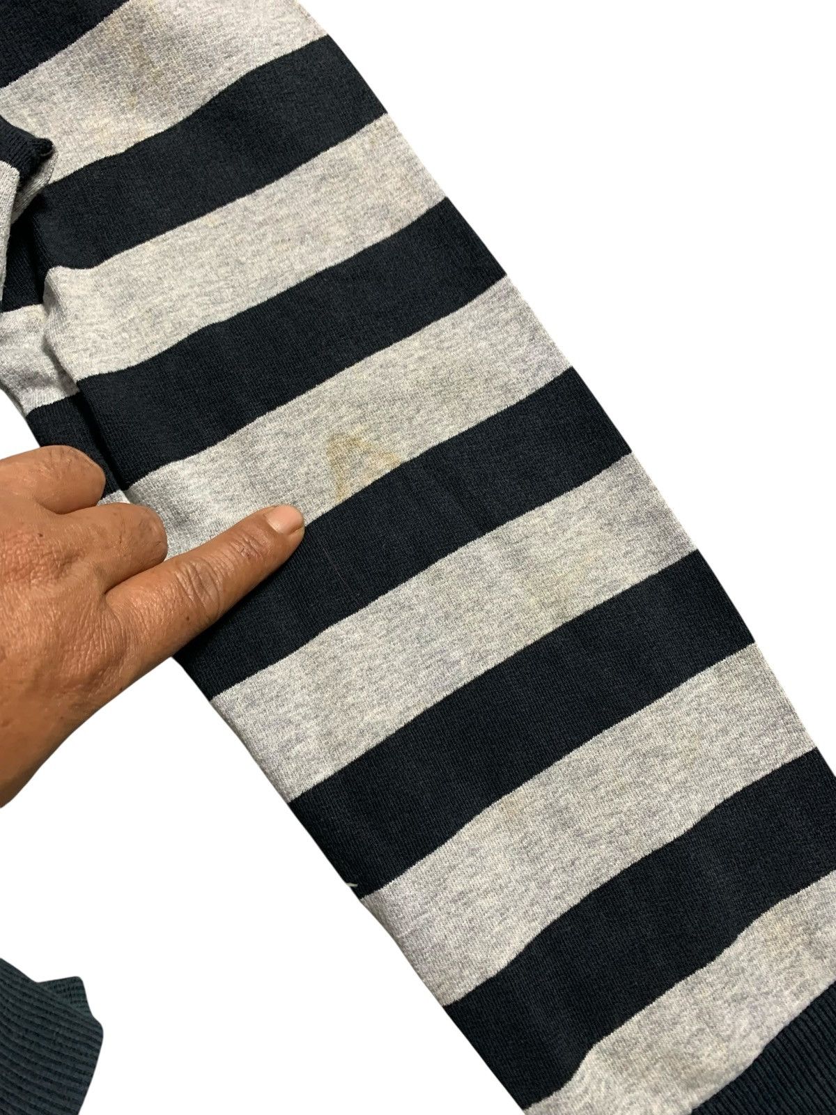 20471120 STRIPE UGIZ POEM FUR ZIP HOODIE IFSIX LGB HYSTERIC STYLE Size US M / EU 48-50 / 2 - 6 Thumbnail