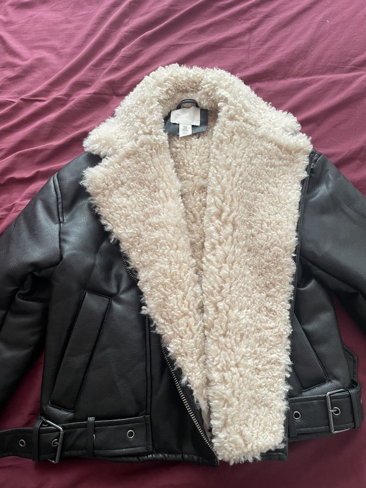 H&M Faux Fur Lined Leather Jacket Size XS / US 0-2 / IT 36-38 - 2 Thumbnail
