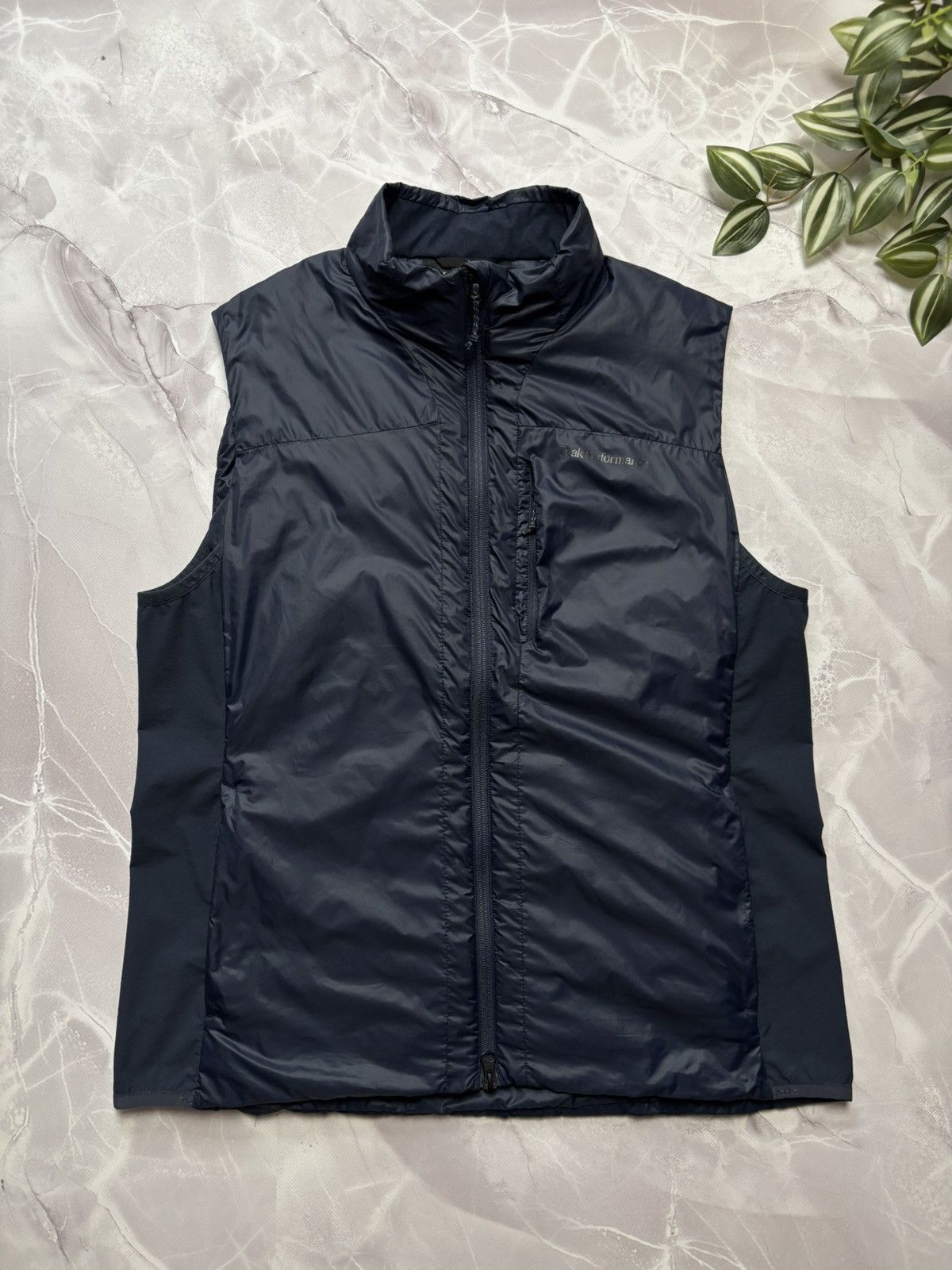 Peak Performance Peak Performance Radiance Insulated Hybrid Vest Women's XL Size XL / US 12-14 / IT 48-50 - 1 Thumbnail