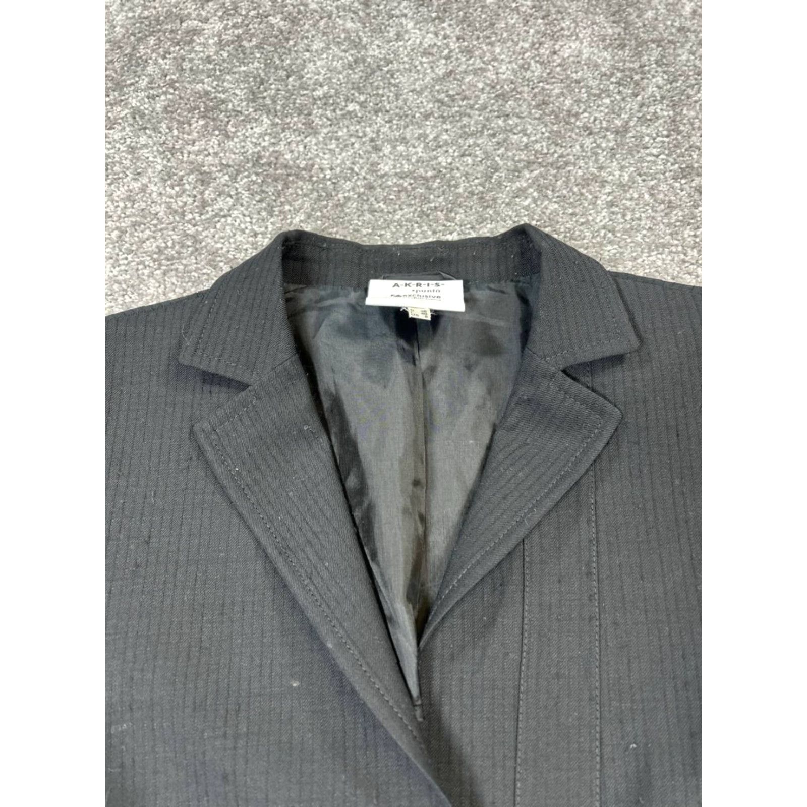 Akris VINTAGE Akris Women's Blazer Jacket Short Wool Black Business 8 Fall Winter Womens Size M / US 6-8 / IT 42-44 - 2 Thumbnail