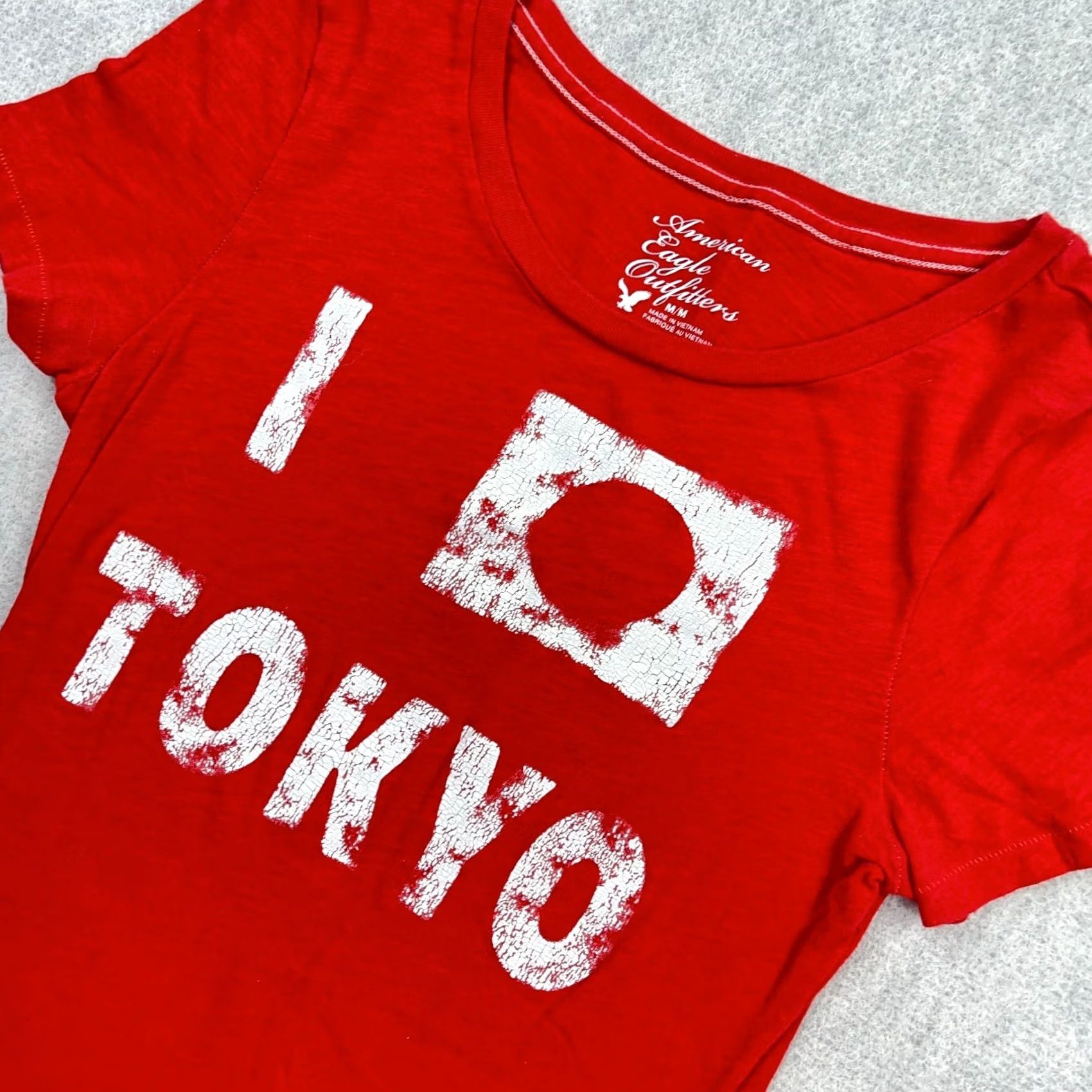 American Eagle Outfitters VINTAGE American Eagle Outfitters Shirt Women M Red I Love Tokyo 2000s Size M / US 6-8 / IT 42-44 - 2 Thumbnail