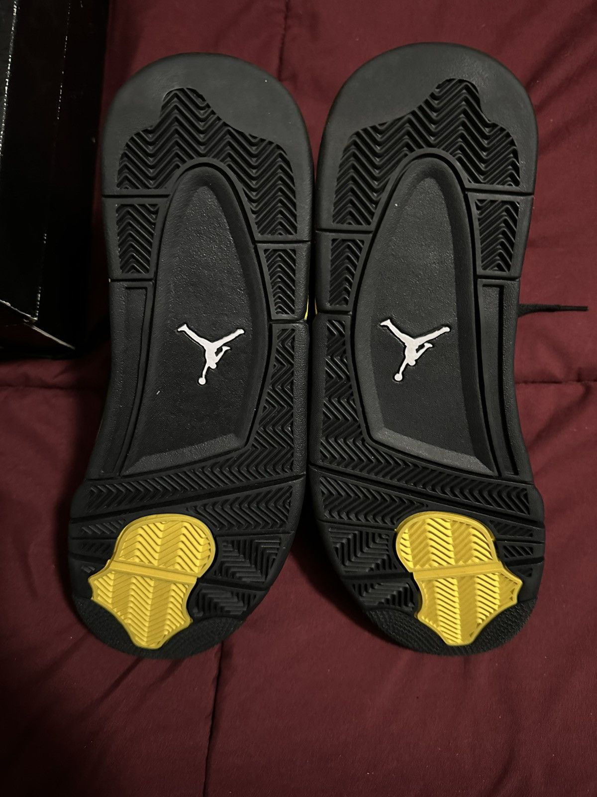 Jordan Brand Jordan 4 yellow thunder ⛈️ Size US 10 / EU 43 - 5 Thumbnail