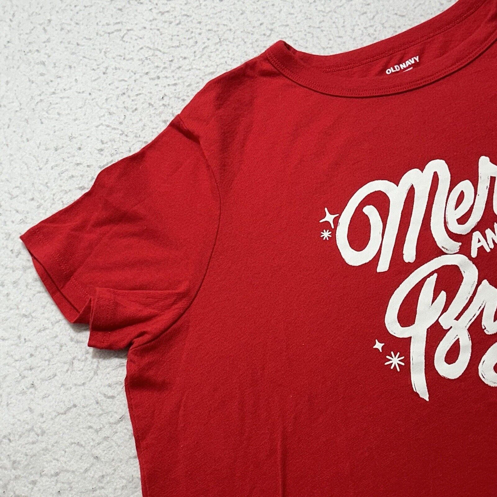 Old Navy Old Navy XL Merry And Bright Christmas Red Graphic T Shirt Size XL / US 12-14 / IT 48-50 - 2 Thumbnail
