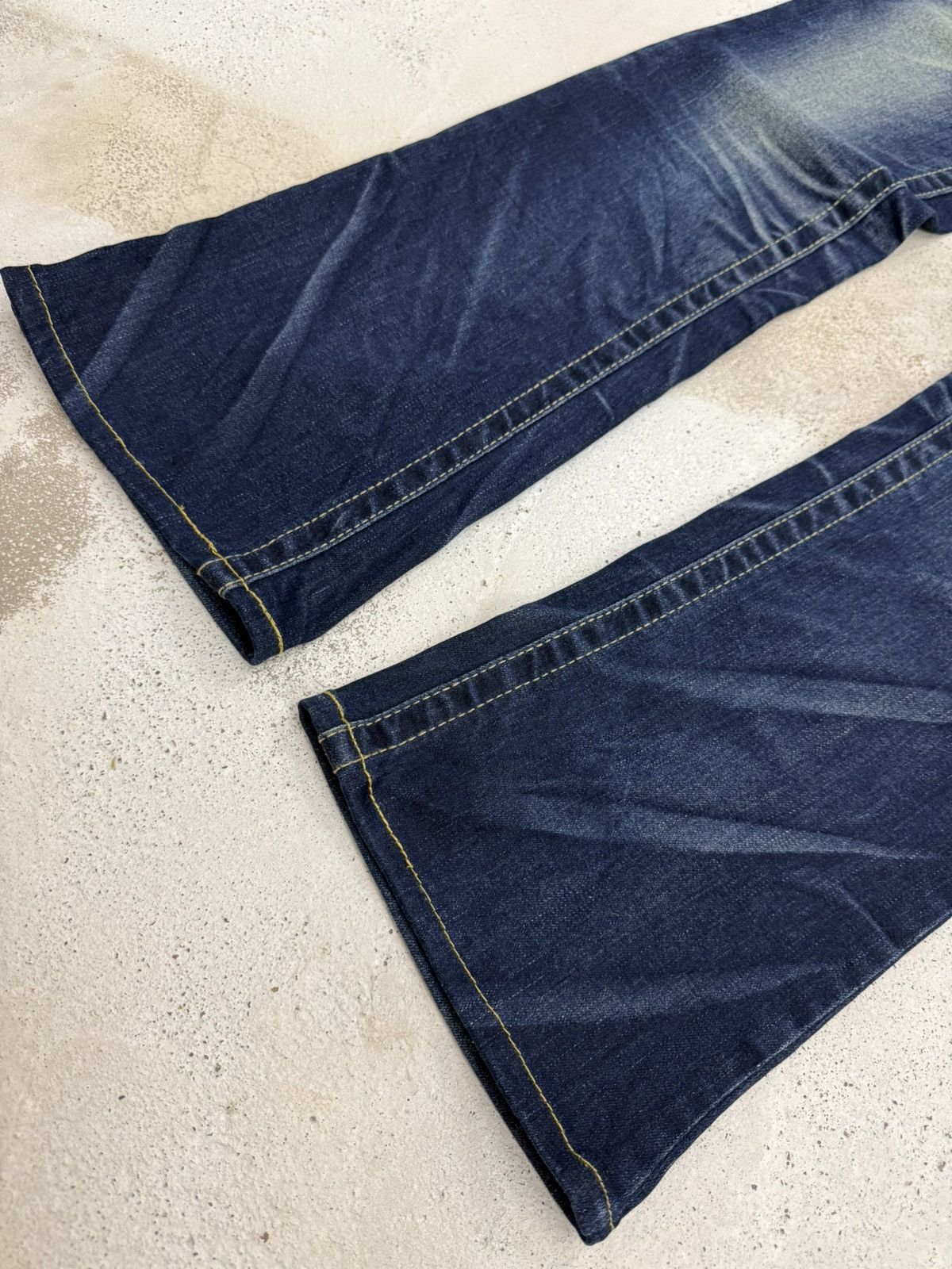Japanese Brand × Tornado Mart Lolita Japan Claw Mark Leather Trimmed Pocket Flare Jeans Size US 29 - 7 Thumbnail