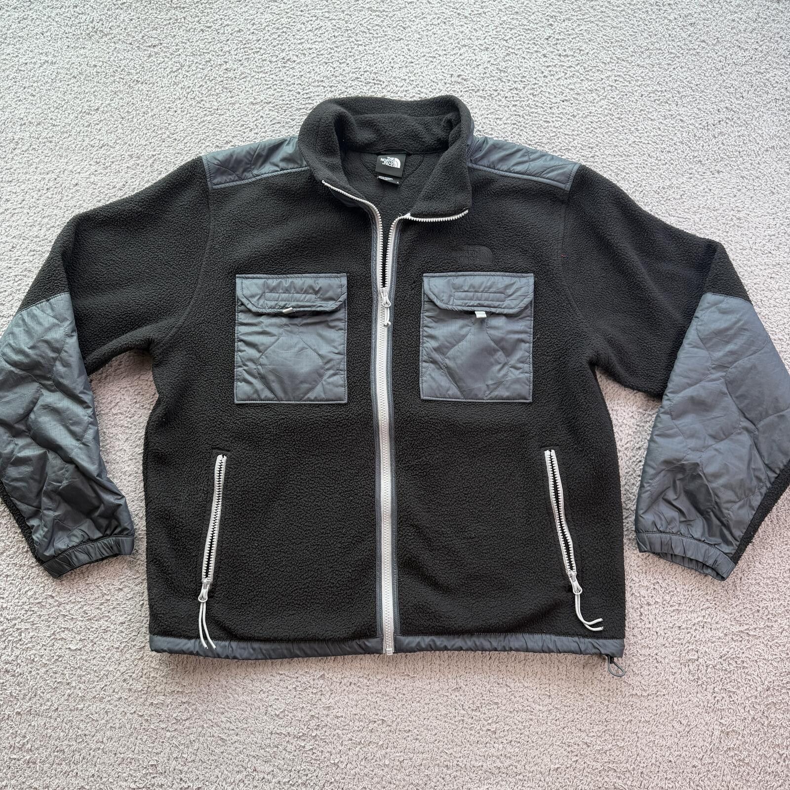 The North Face The North Face Black Quilted Sherpa Fleece Jacket Mens L Size US L / EU 52-54 / 3 - 1 Thumbnail