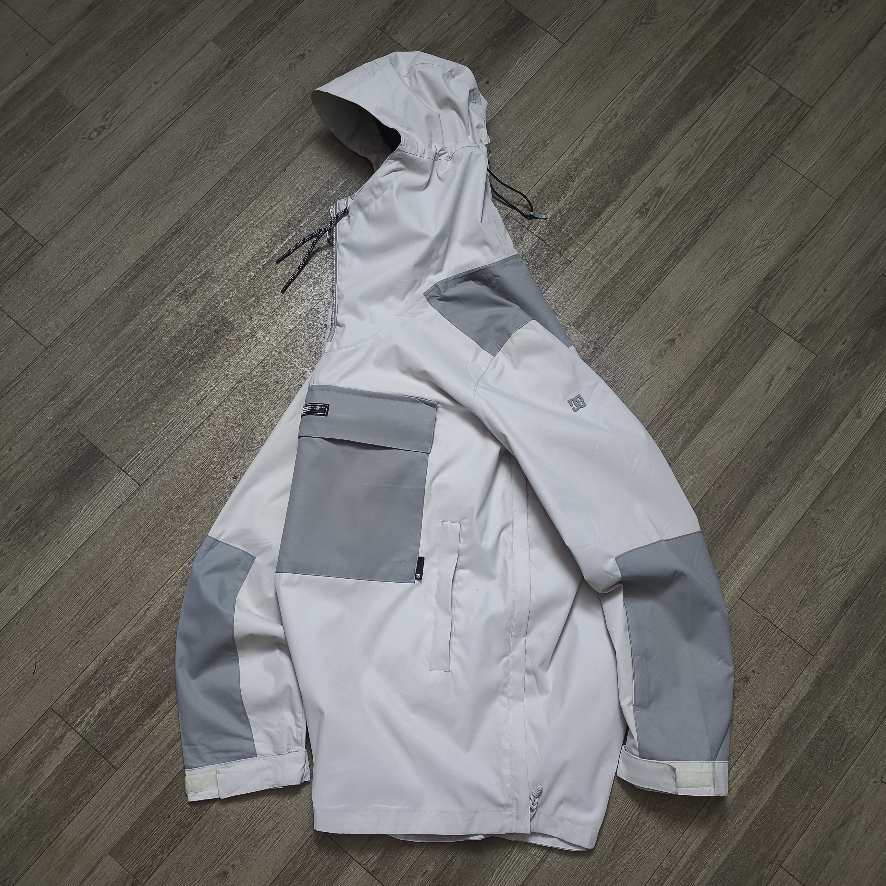DC DC Shoes Rampart Technical Anorak Snow Jacket Pocketable Size US L / EU 52-54 / 3 - 15 Thumbnail