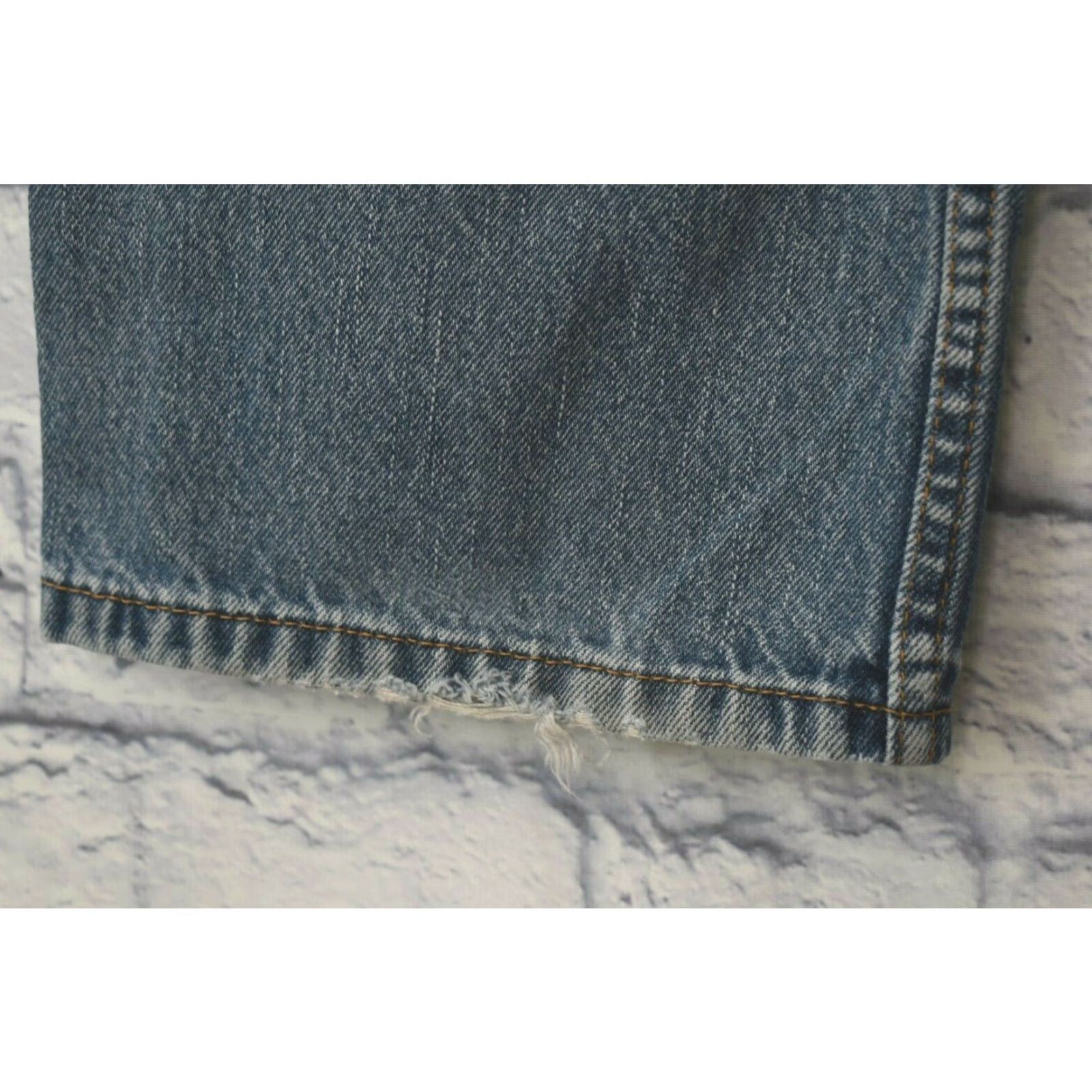 Levi's VINTAGE Levi's 505 Jeans Distressed Mens 36x30 Straight Blue Denim Cotton Regular Rise Mid 10-12 Inseam 30 8 in Open Zip Jeans Men Size US 36 / EU 52 - 3 Thumbnail