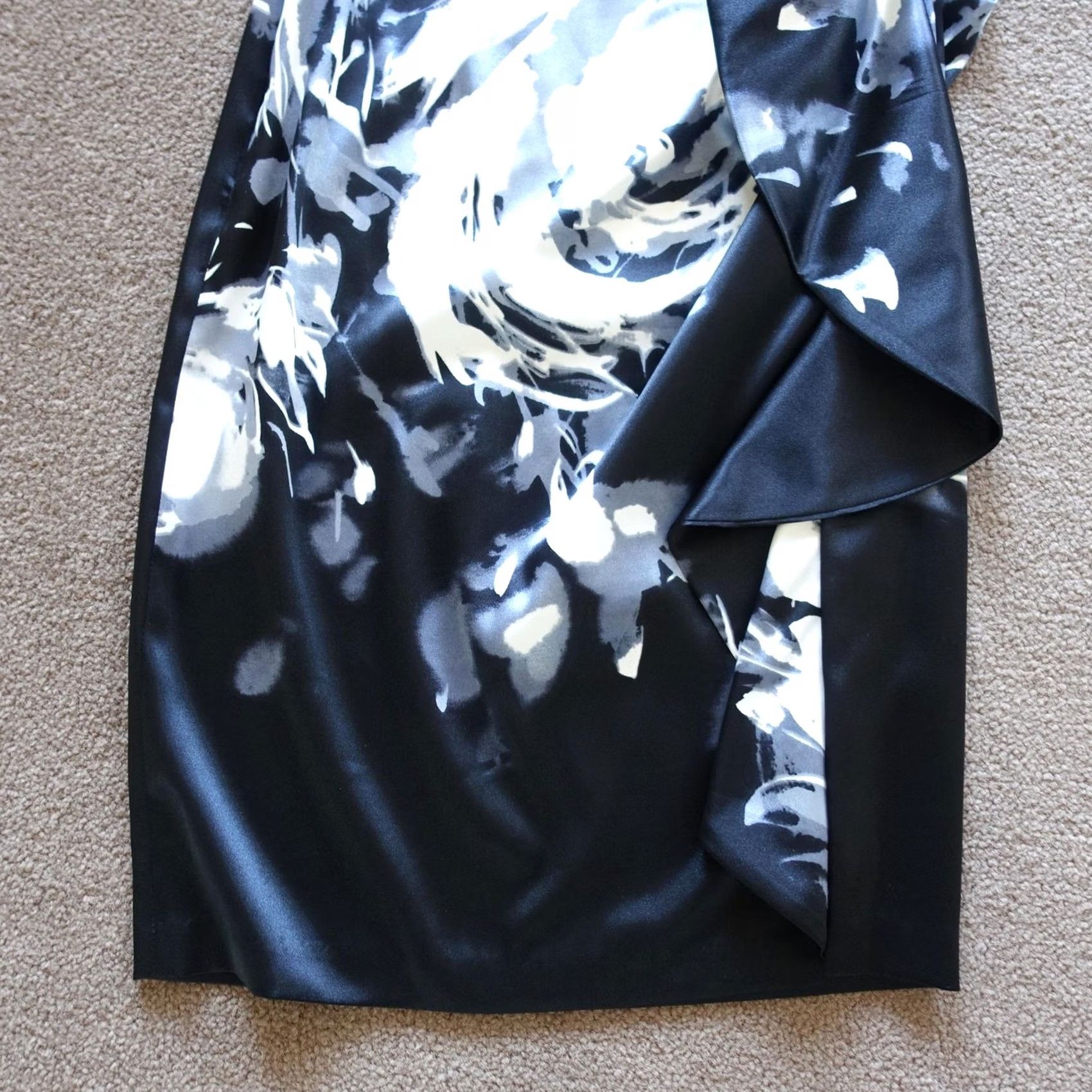 Vintage VINTAGE London Times Dress Womens 6 Black Floral One Shoulder Formal Sheath Cocktail Size M / US 6-8 / IT 42-44 - 4 Thumbnail
