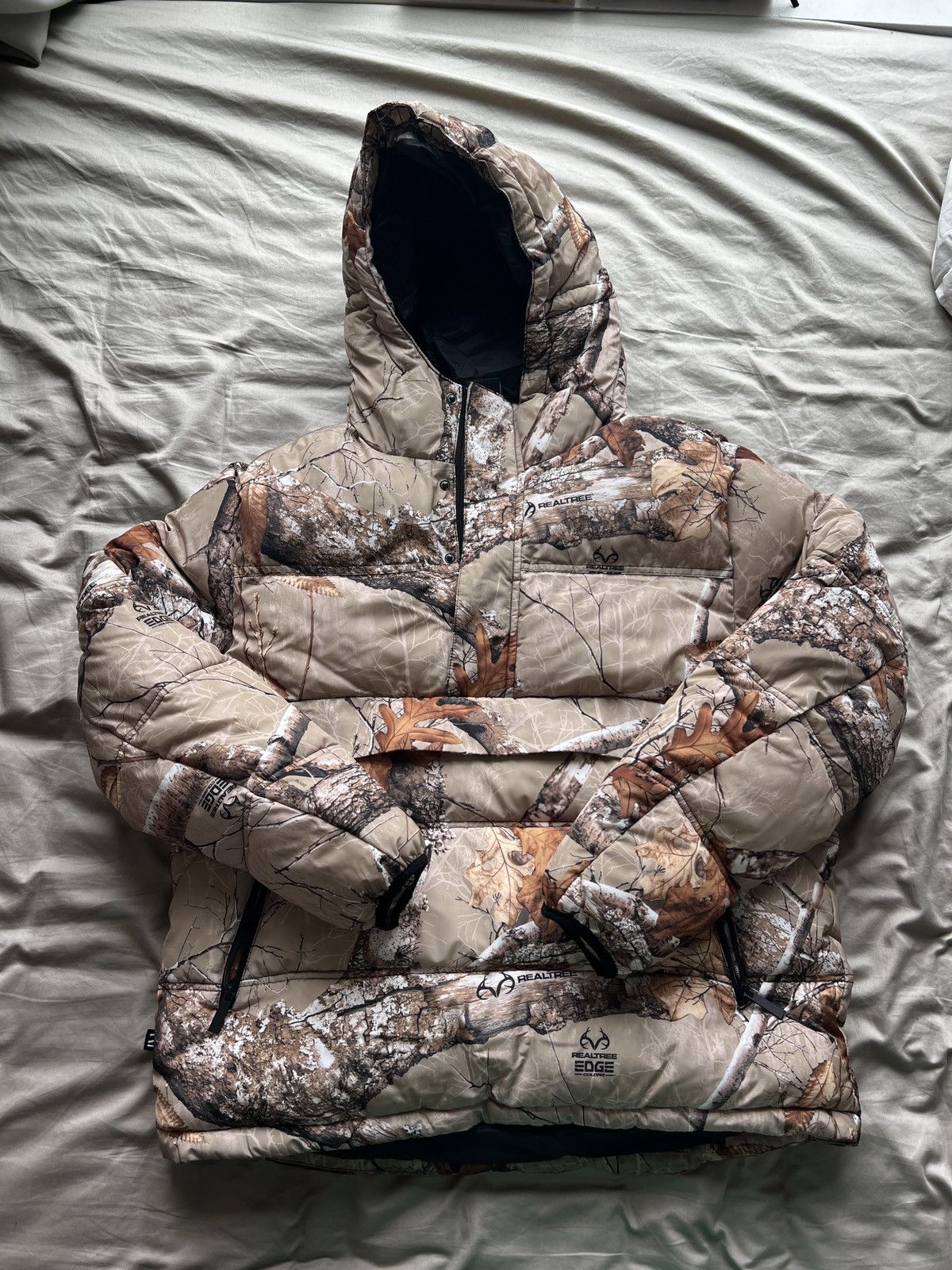 The Very Warm x Realtree Camo Pullover Puffer
