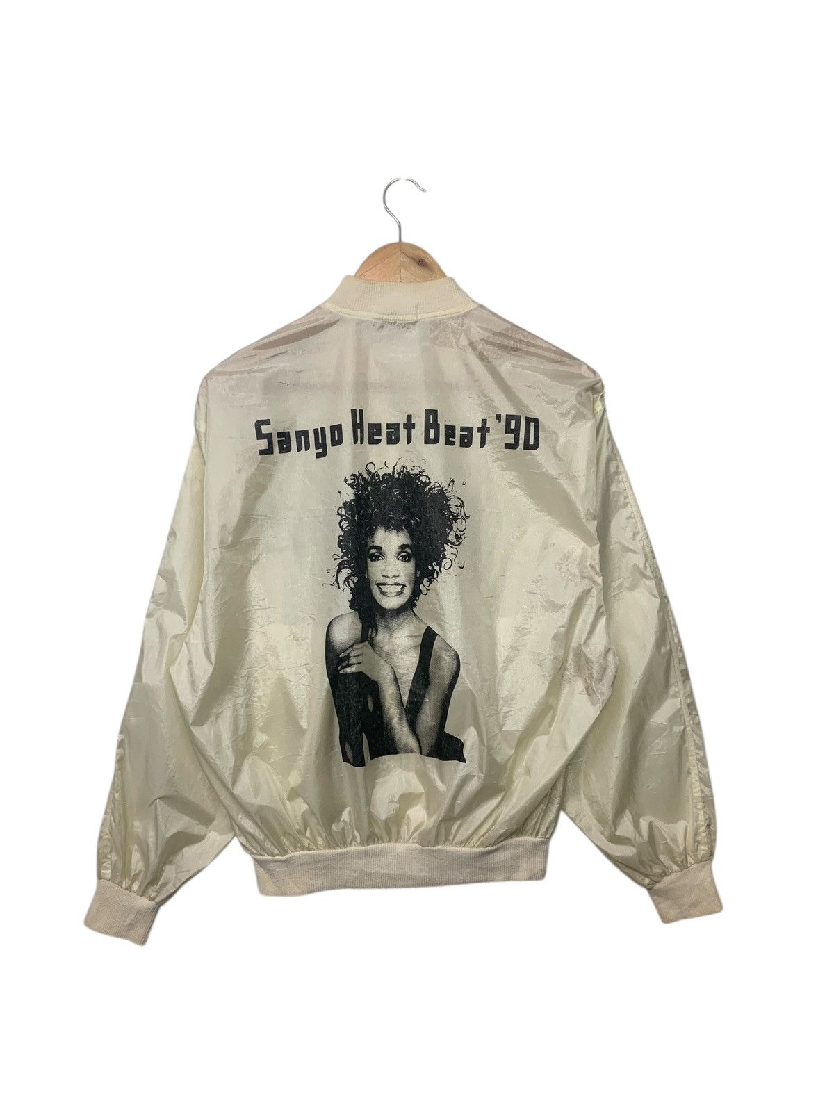 Band Tees Vintage 90's Whitney Houston Sanyo Heat Beat '90 Windbreaker Size US M / EU 48-50 / 2 - 1 Thumbnail