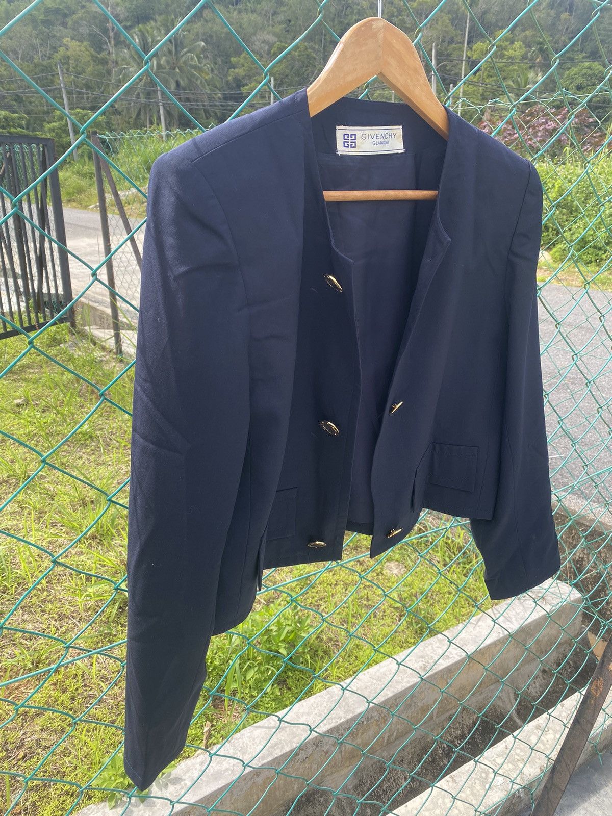 Givenchy Vintage Givenchy Glamour Cropped Size M / US 6-8 / IT 42-44 - 3 Thumbnail