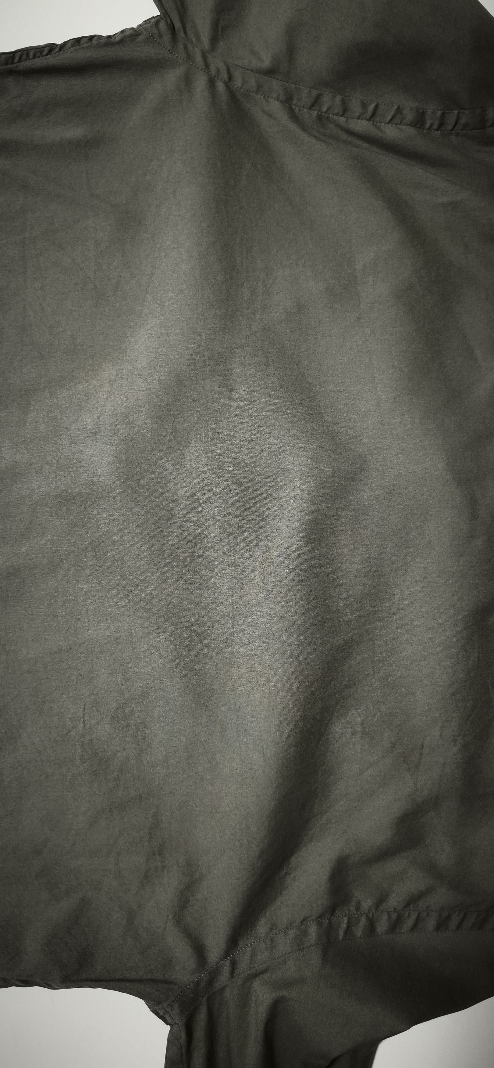 Prada FW2011 - Gray shirt with black and light blue details Size US M / EU 48-50 / 2 - 23 Thumbnail