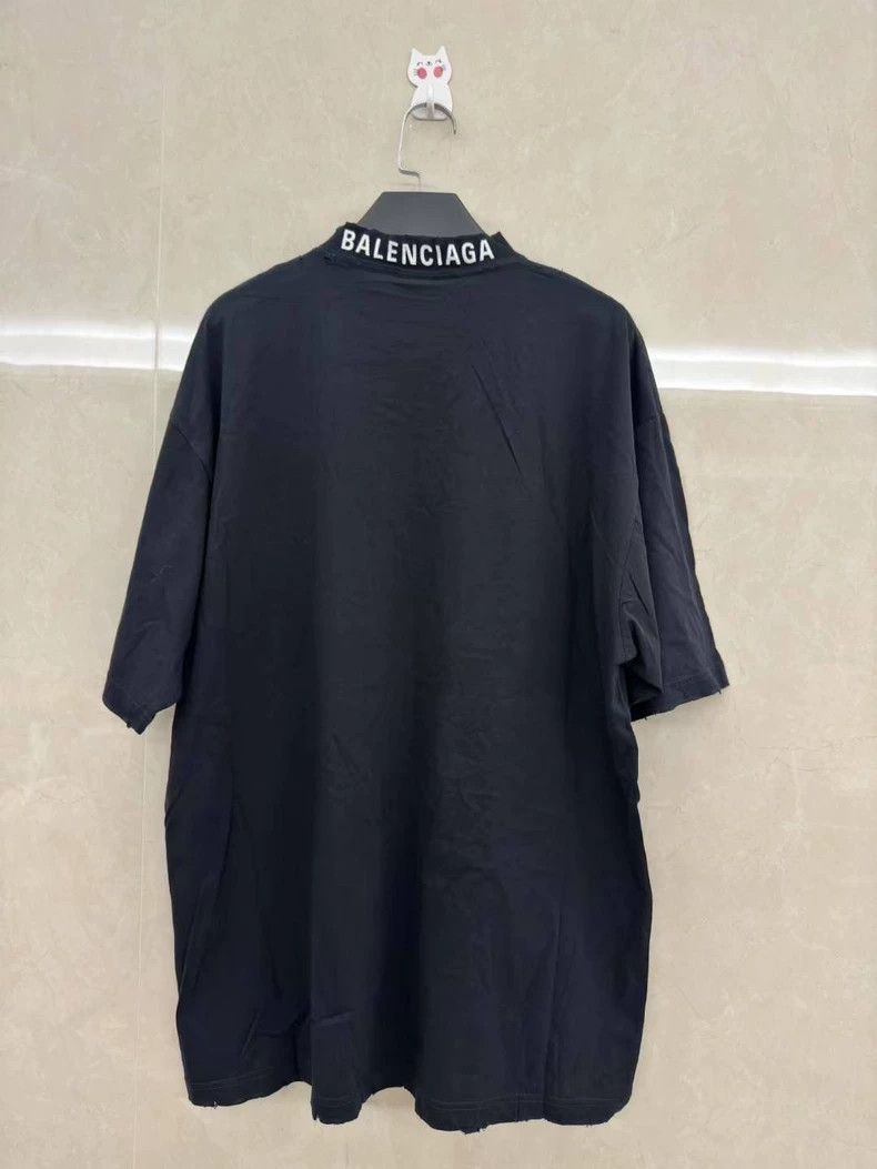 Balenciaga Balenciaga Neck embroidery logo hole short sleeve Size US S / EU 44-46 / 1 - 2 Thumbnail