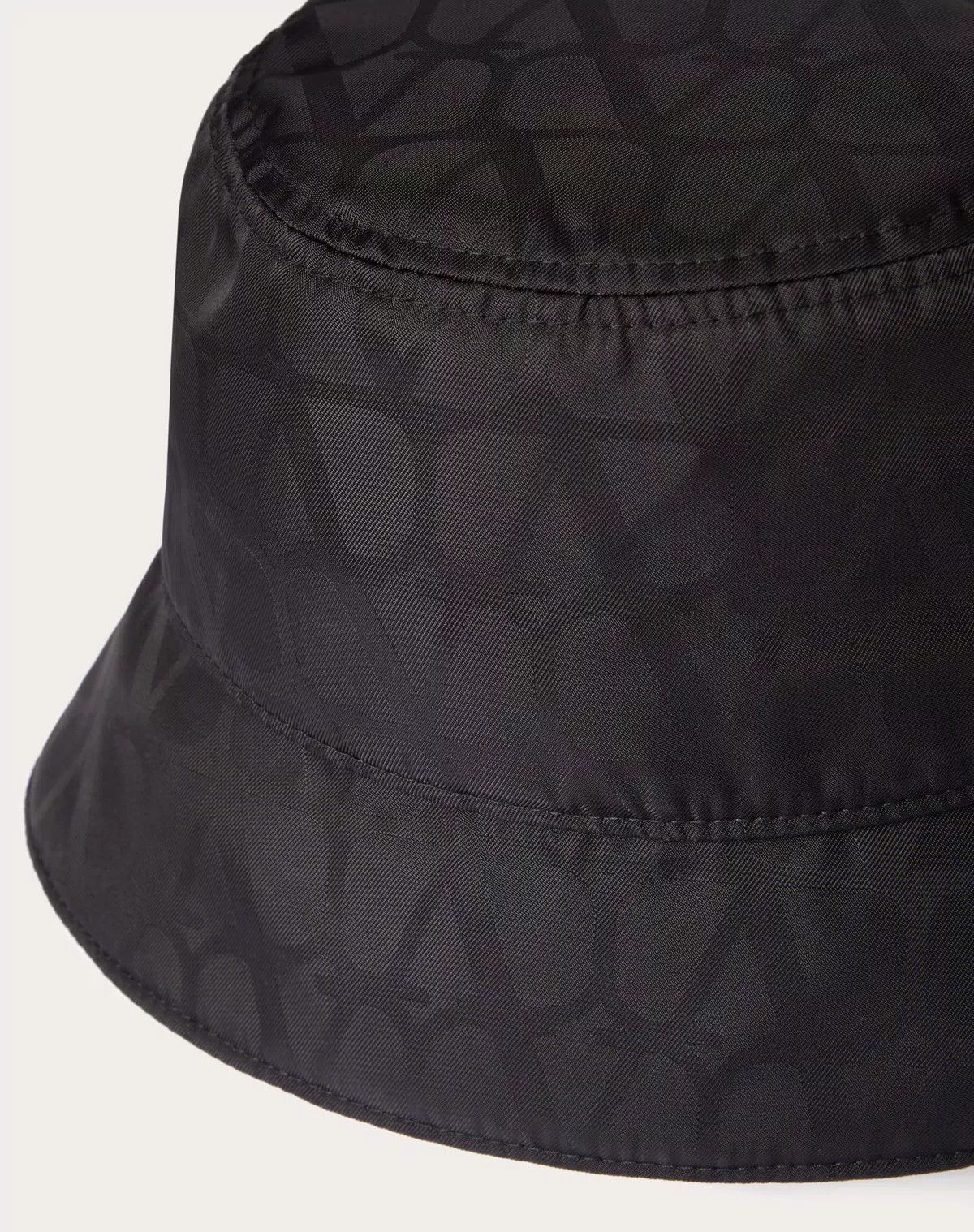 Valentino oc11z0625 Size:58/Nylon Bucket Hat With Clutch in Black Size ONE SIZE - 2 Thumbnail